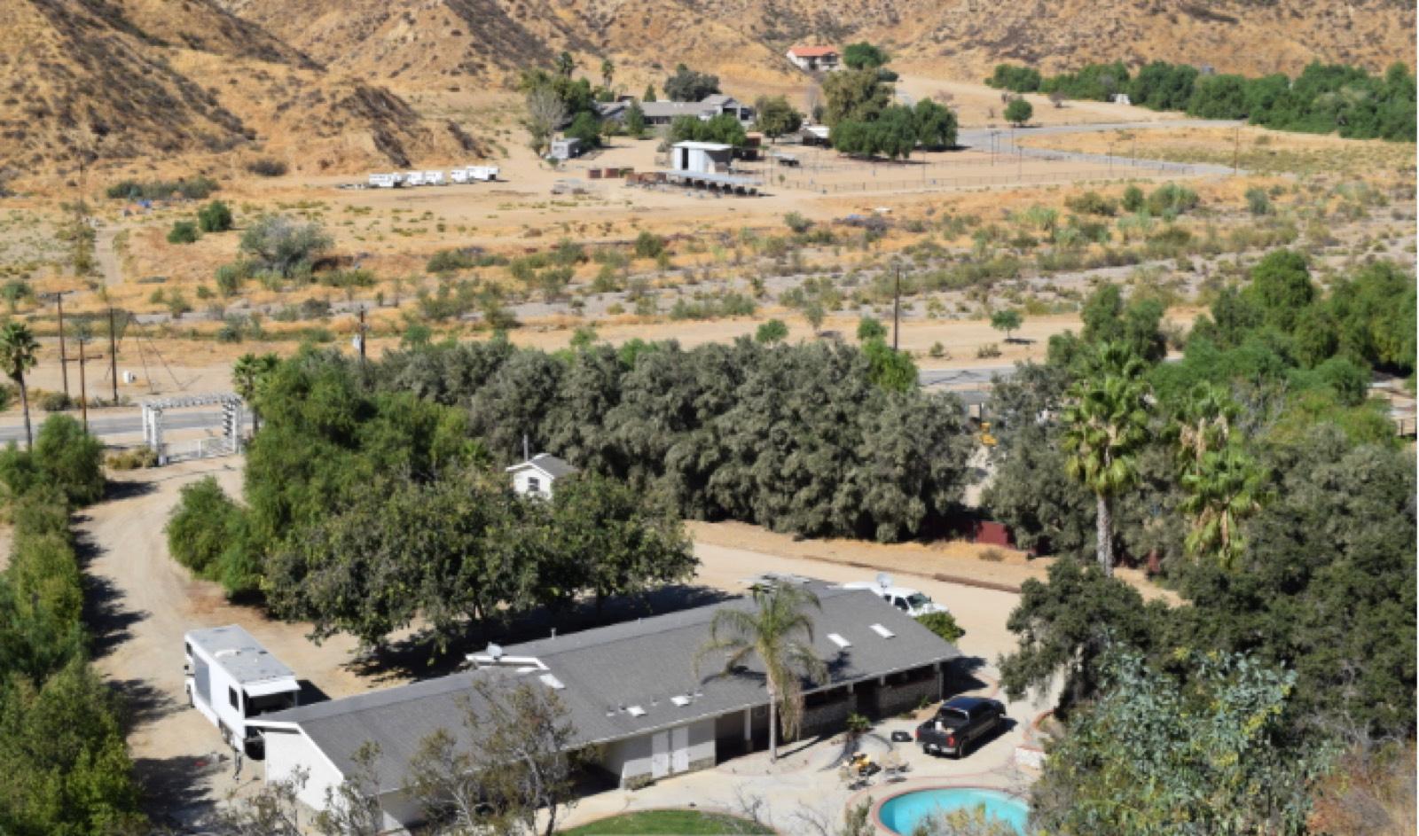 F's Big Property Ranch — photo 10