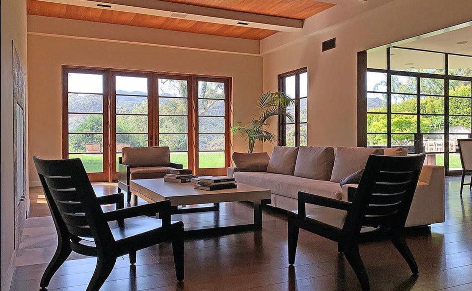 F's Pacific Palisades — photo 8