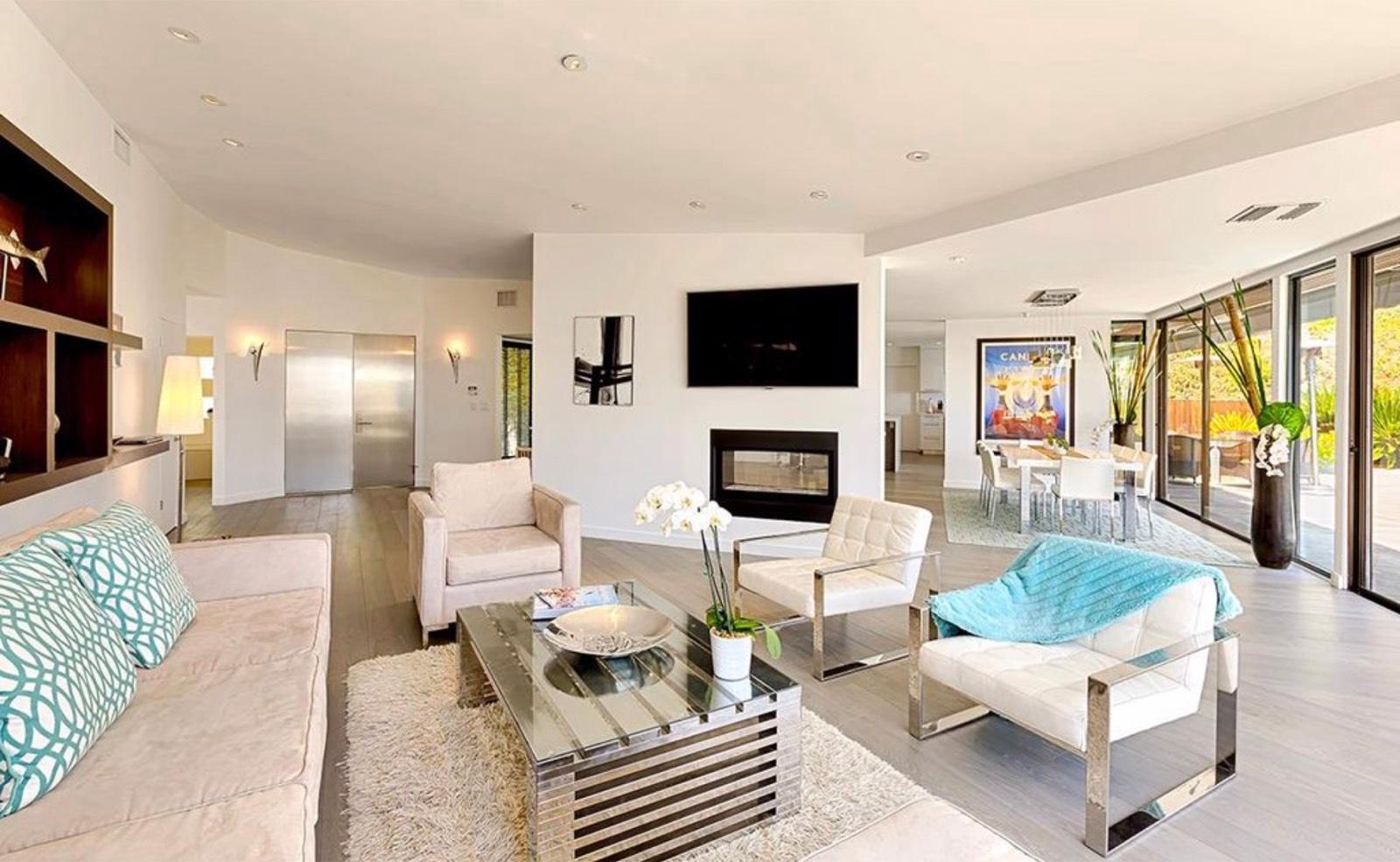 F's West Hollywood View — photo 9