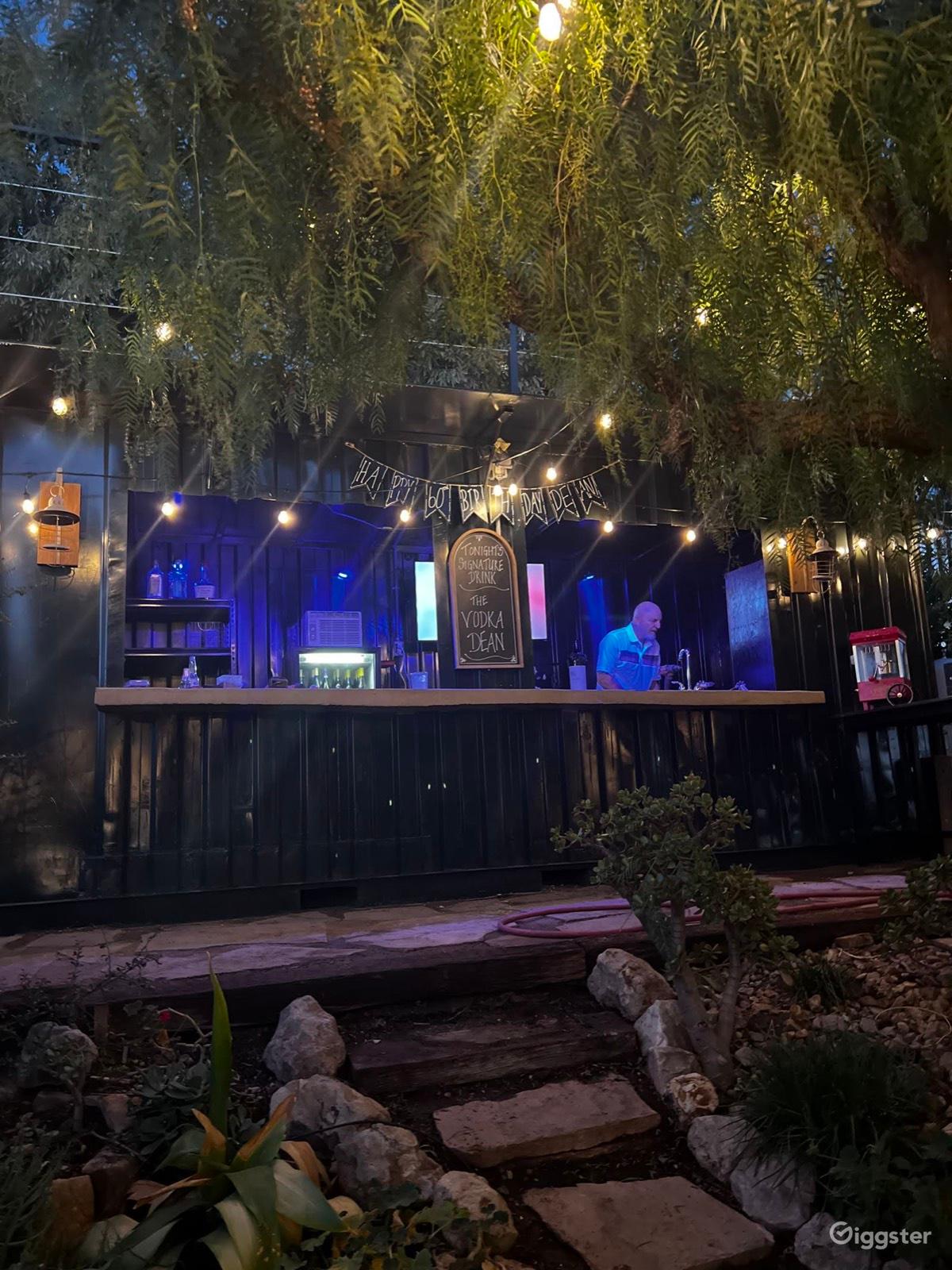 Fun Outdoor Entertainment Area — photo 4