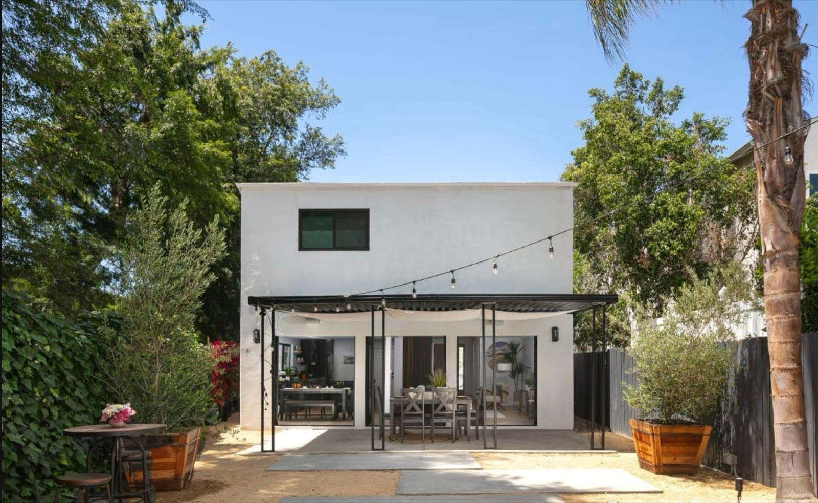 G's Modern Valley Oasis — photo 1