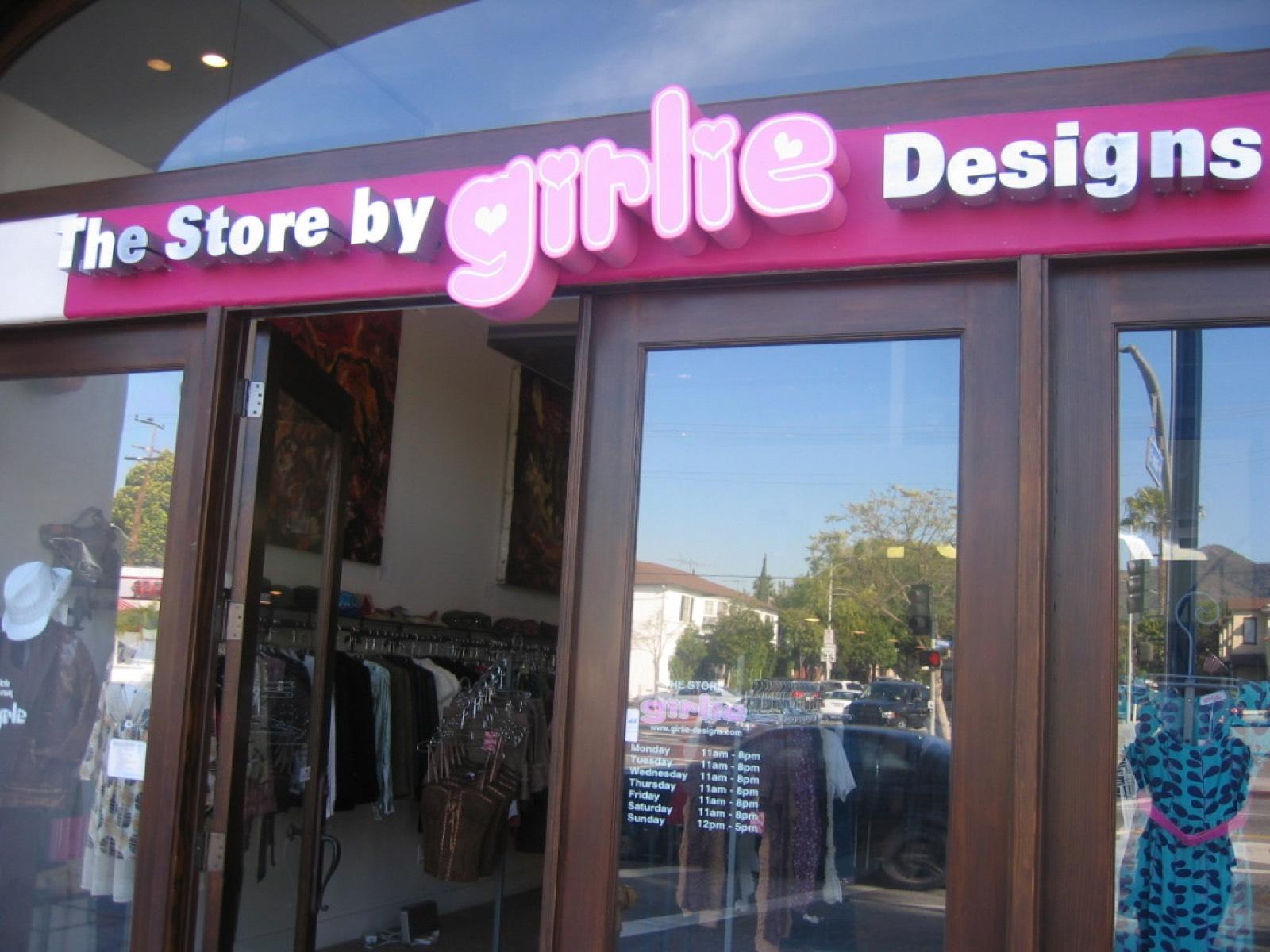 Girlie Store — photo 1