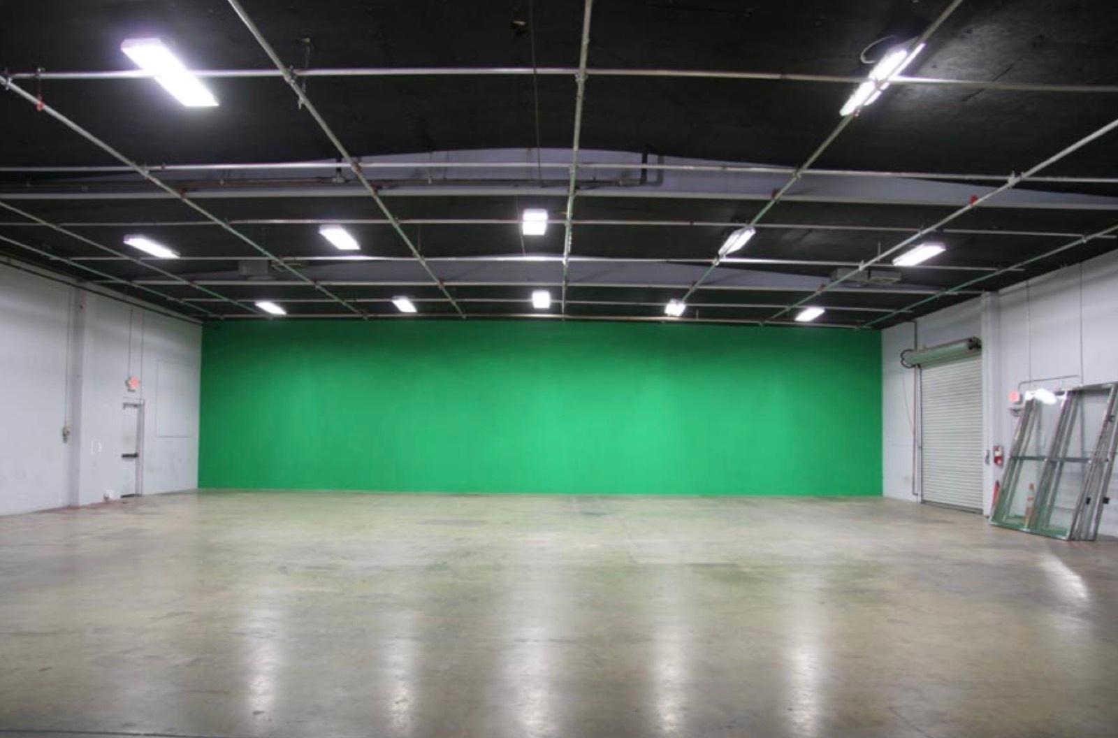 GLA Warehouse — photo 2
