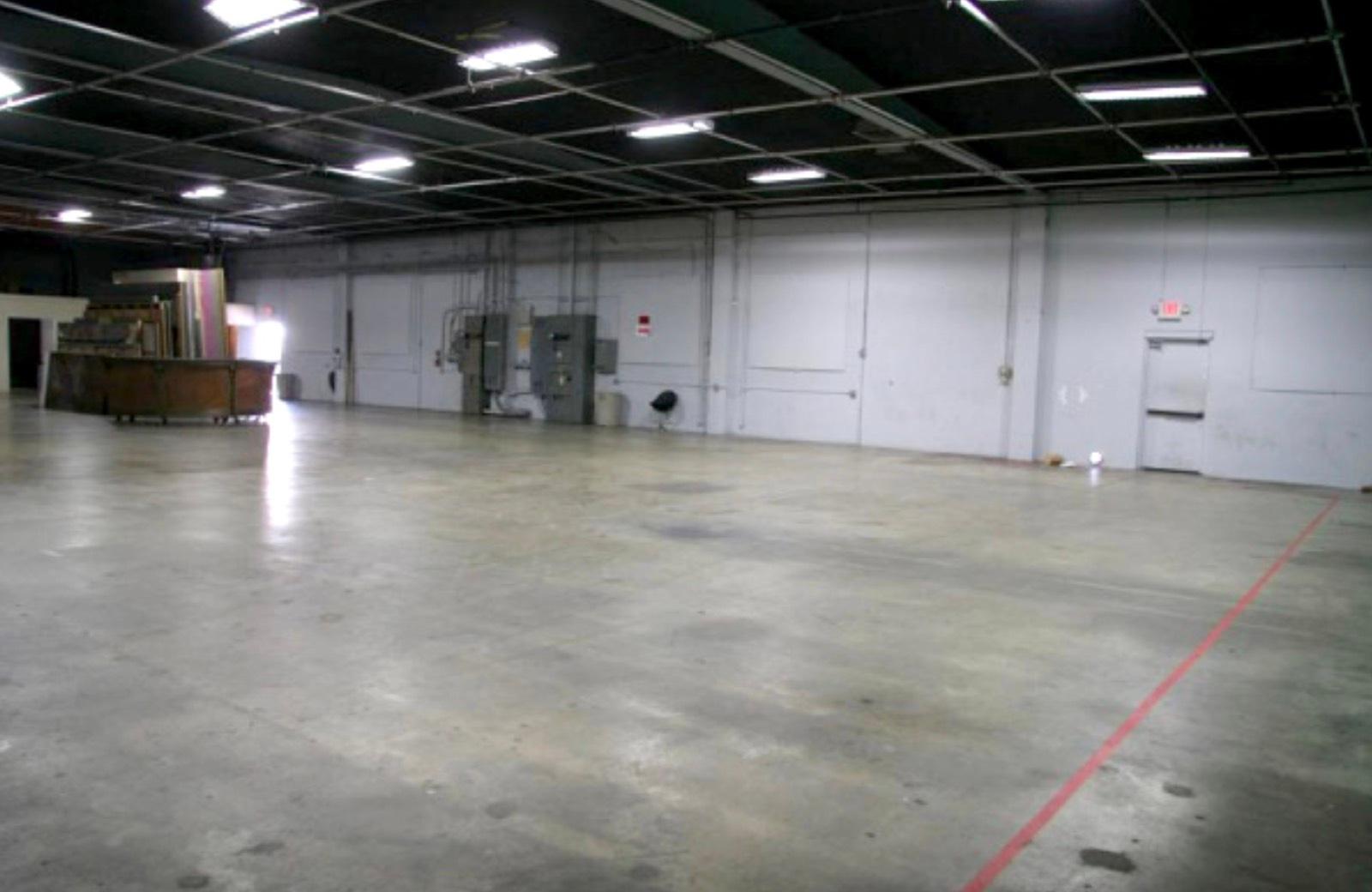 GLA Warehouse — photo 1