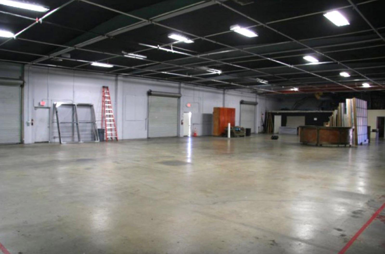GLA Warehouse — photo 10