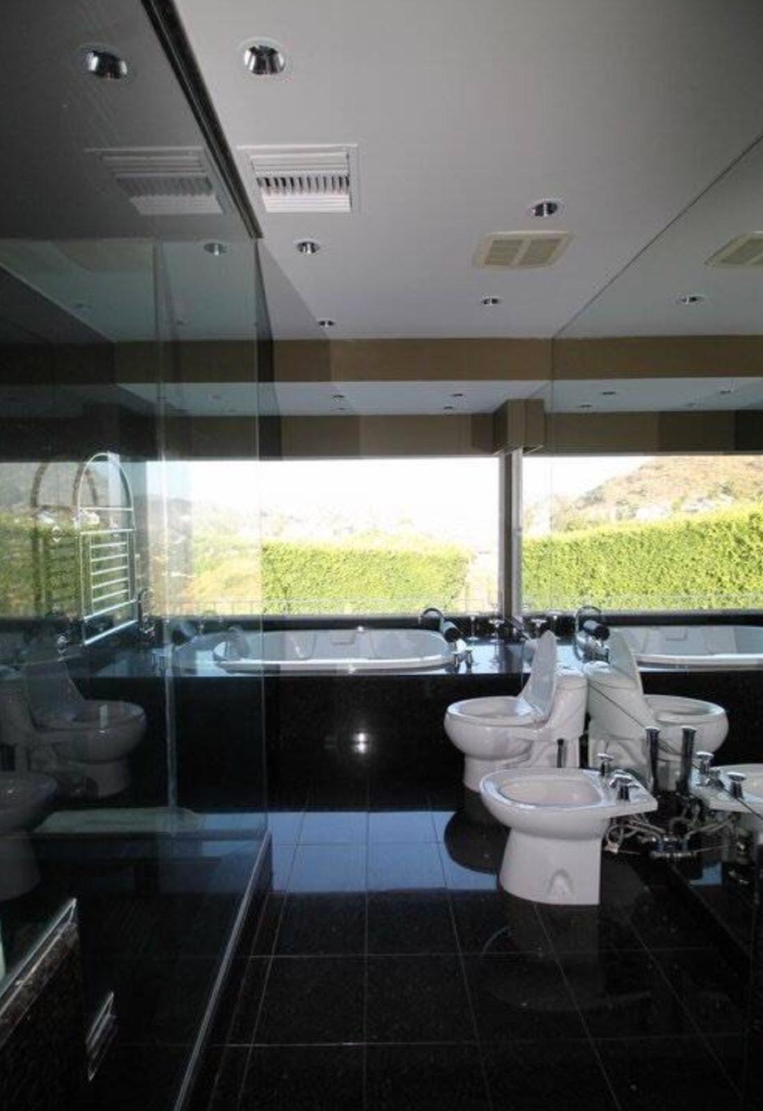 Glendale View House — photo 11