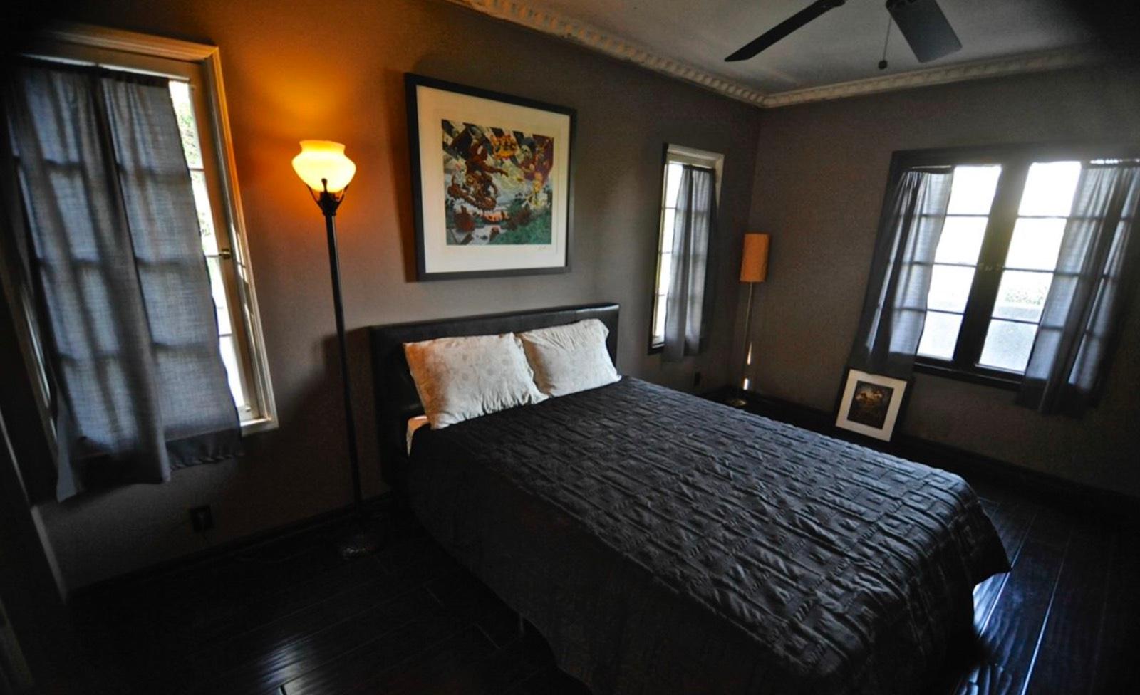 Gothic Prop House — photo 12