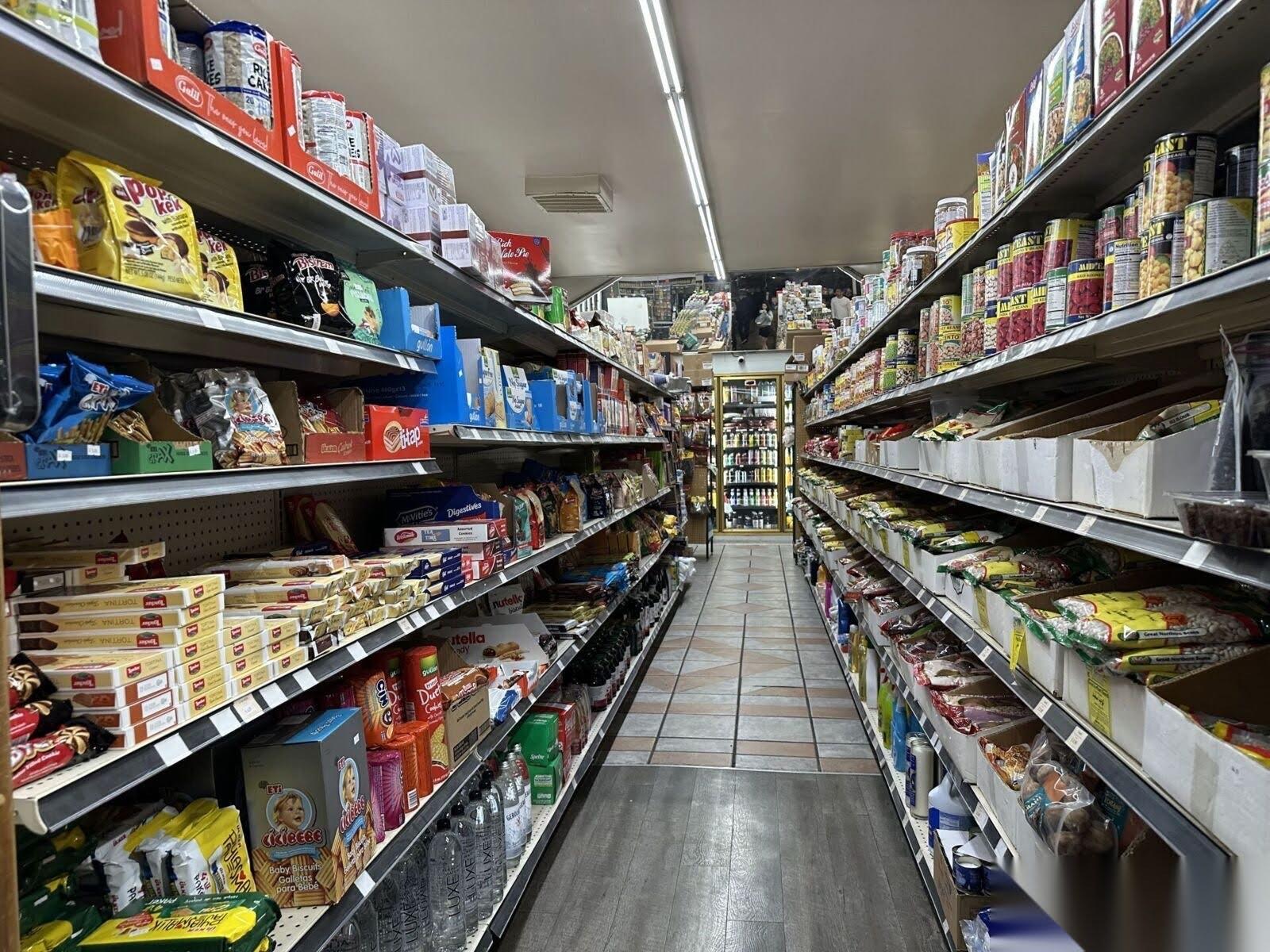 Grocery Store — photo 4