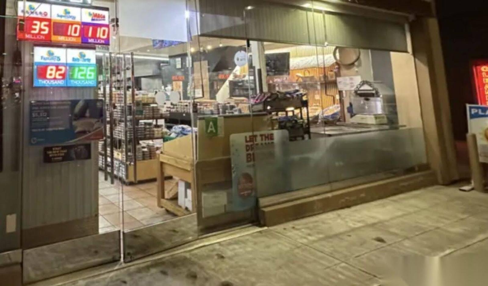 Grocery Store — photo 1