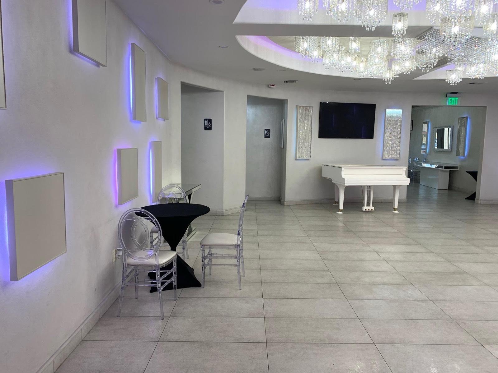 G's Ballroom — photo 3