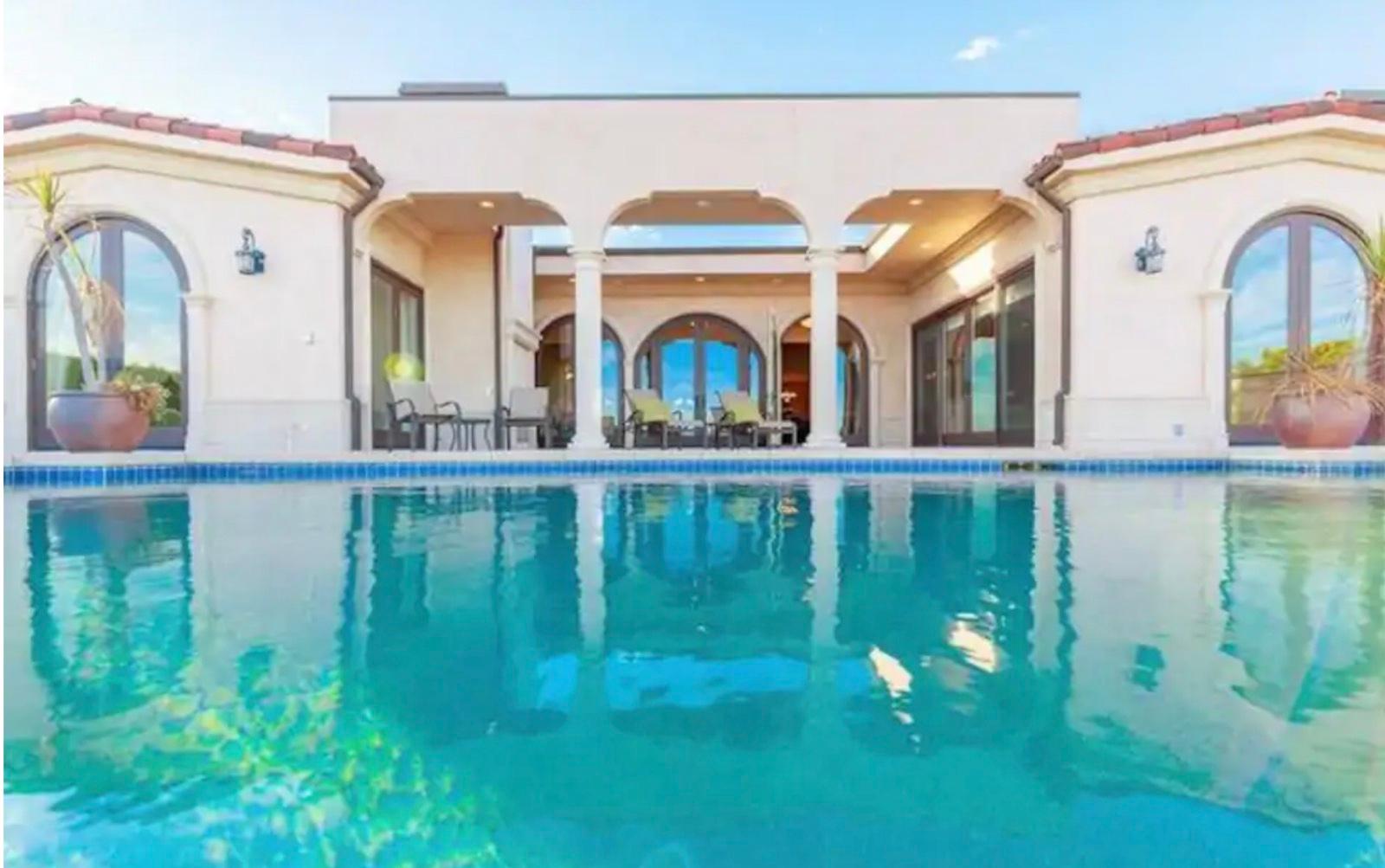 G's Beach View Estate — photo 1