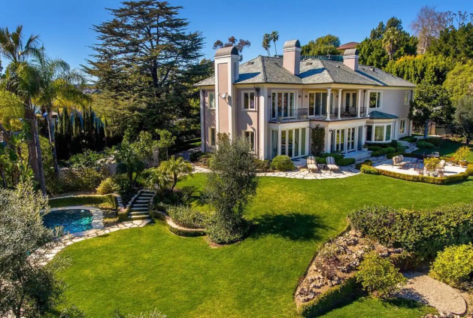 G's Bel Air Chateau — photo 3