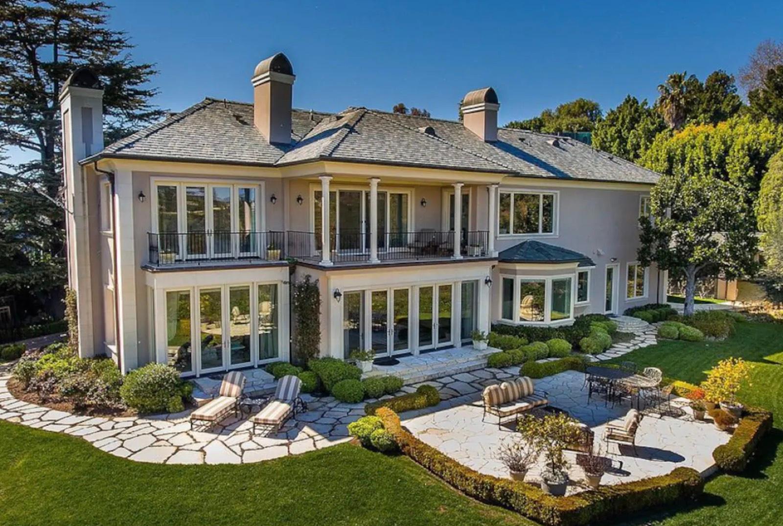 G's Bel Air Chateau — photo 4