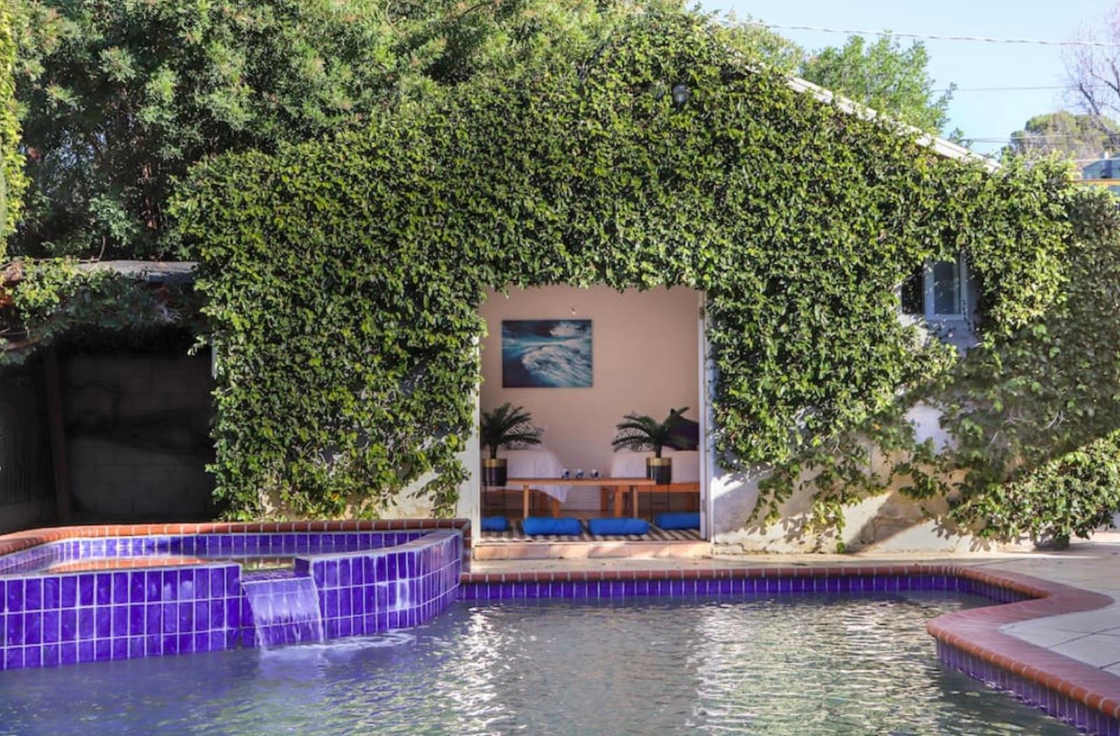 G's Oasis Bungalow — photo 1