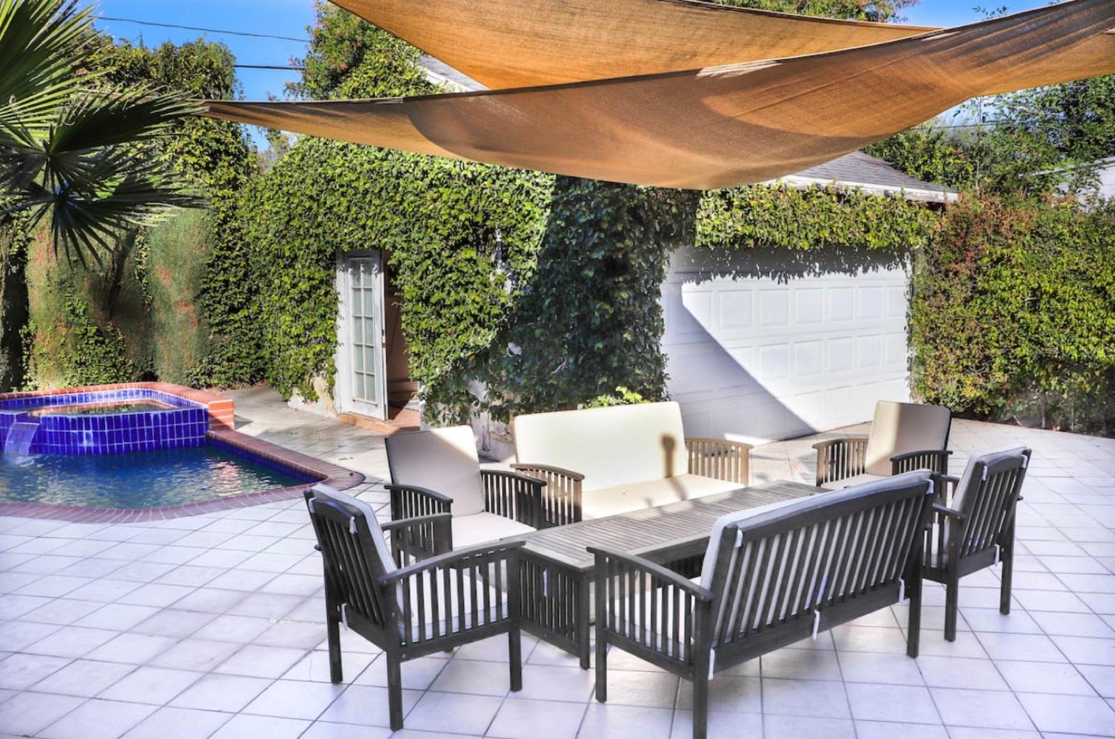 G's Oasis Bungalow — photo 3