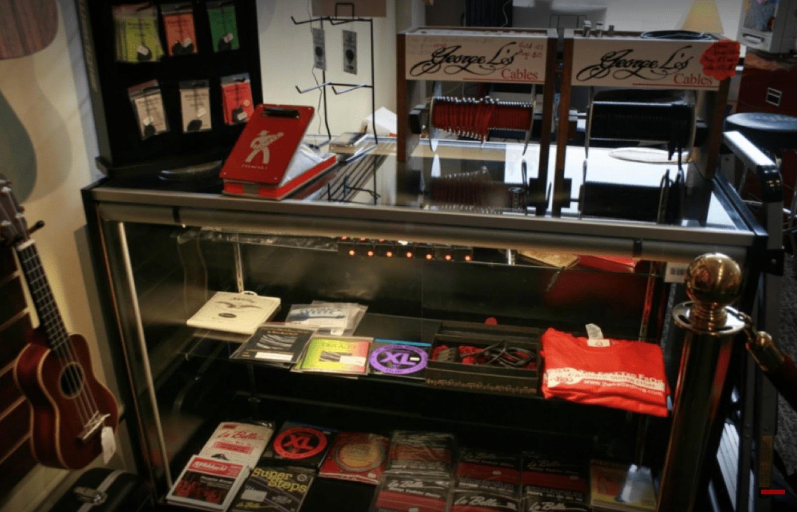 Guitar Shop — photo 11