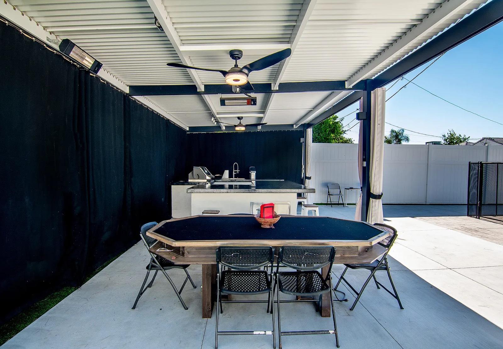 H's Clean Line Home — photo 7