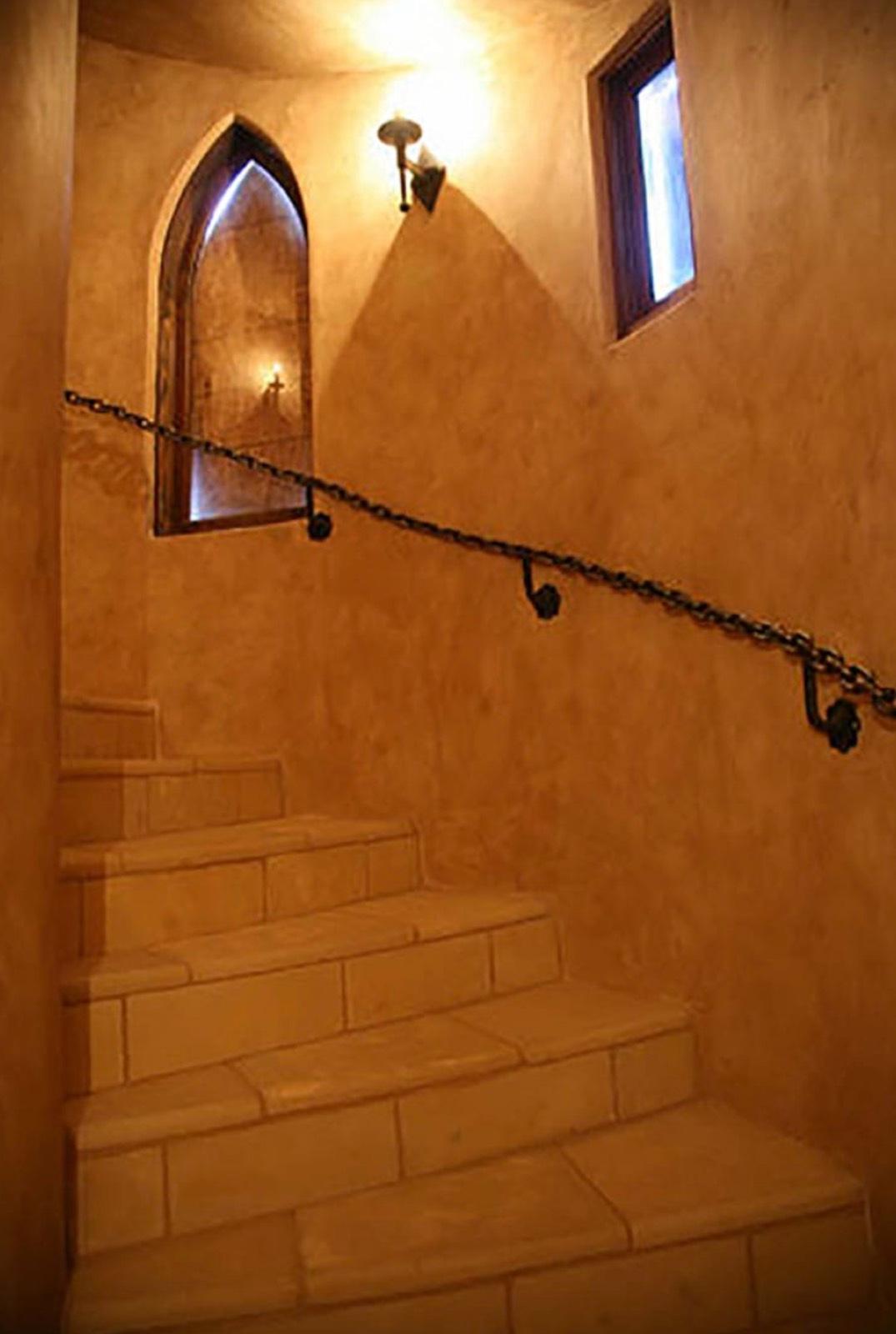 Hills Castle — photo 5