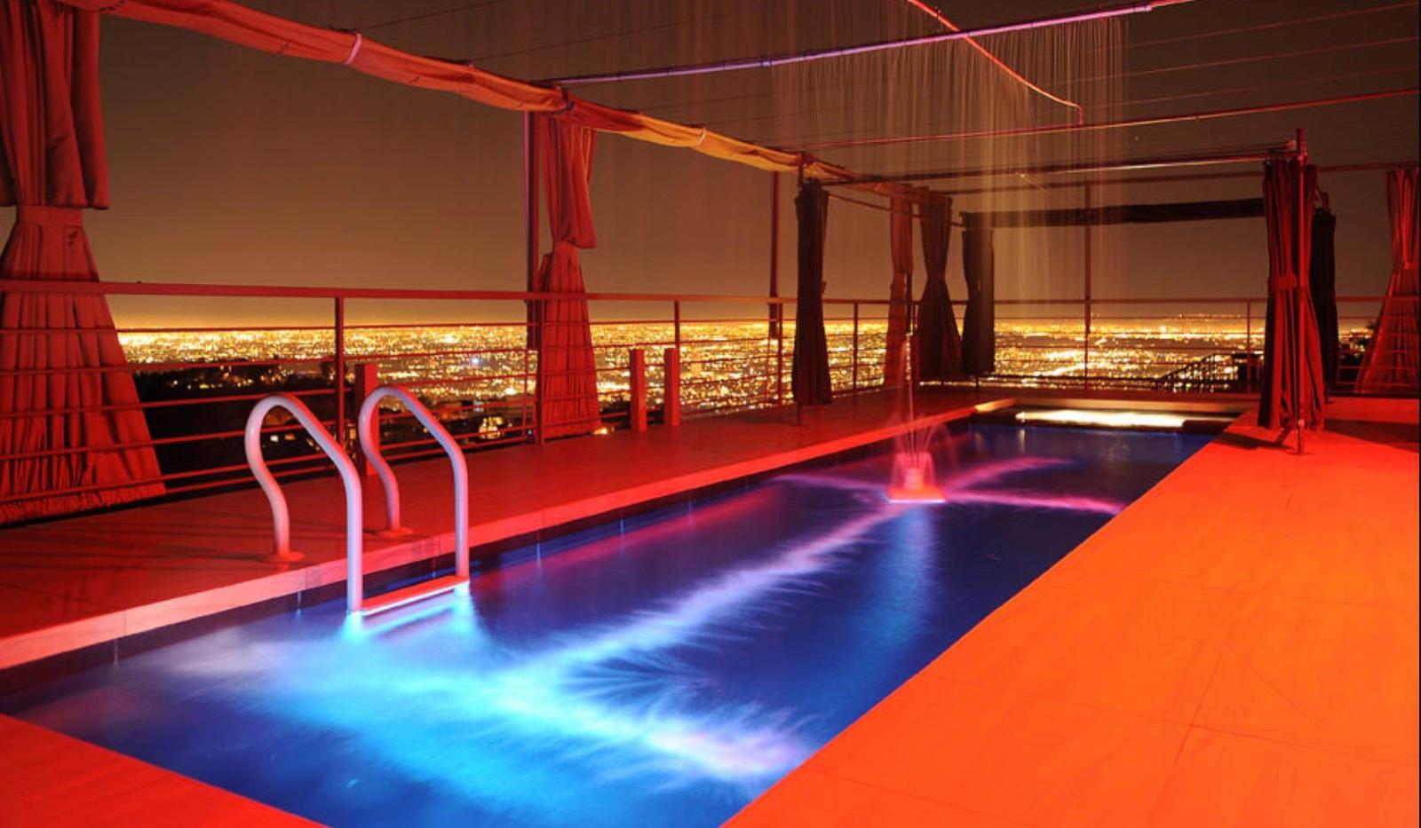 Hollywood 8Level Mansion — photo 2