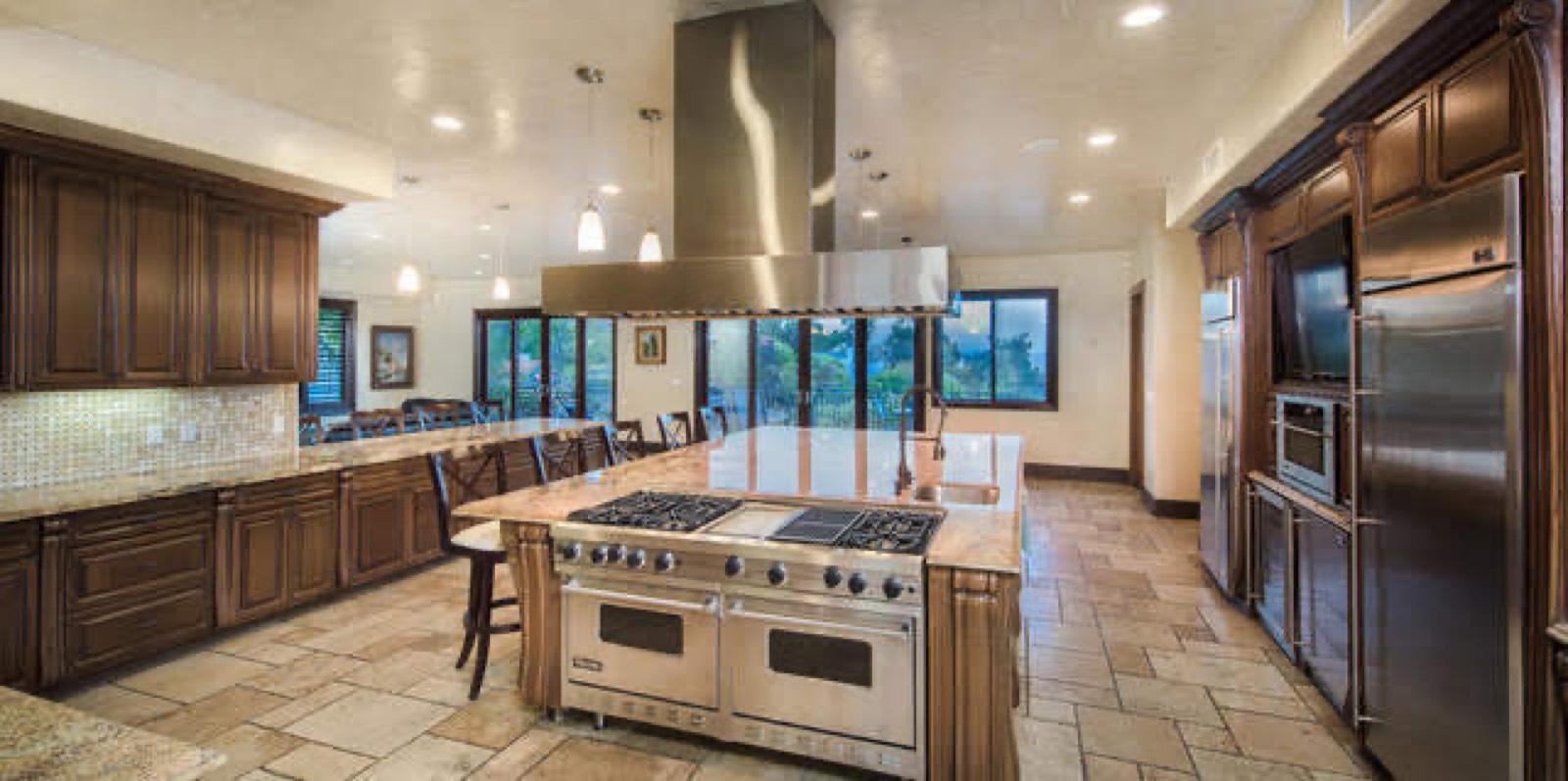 Hollywood Hills House — photo 12