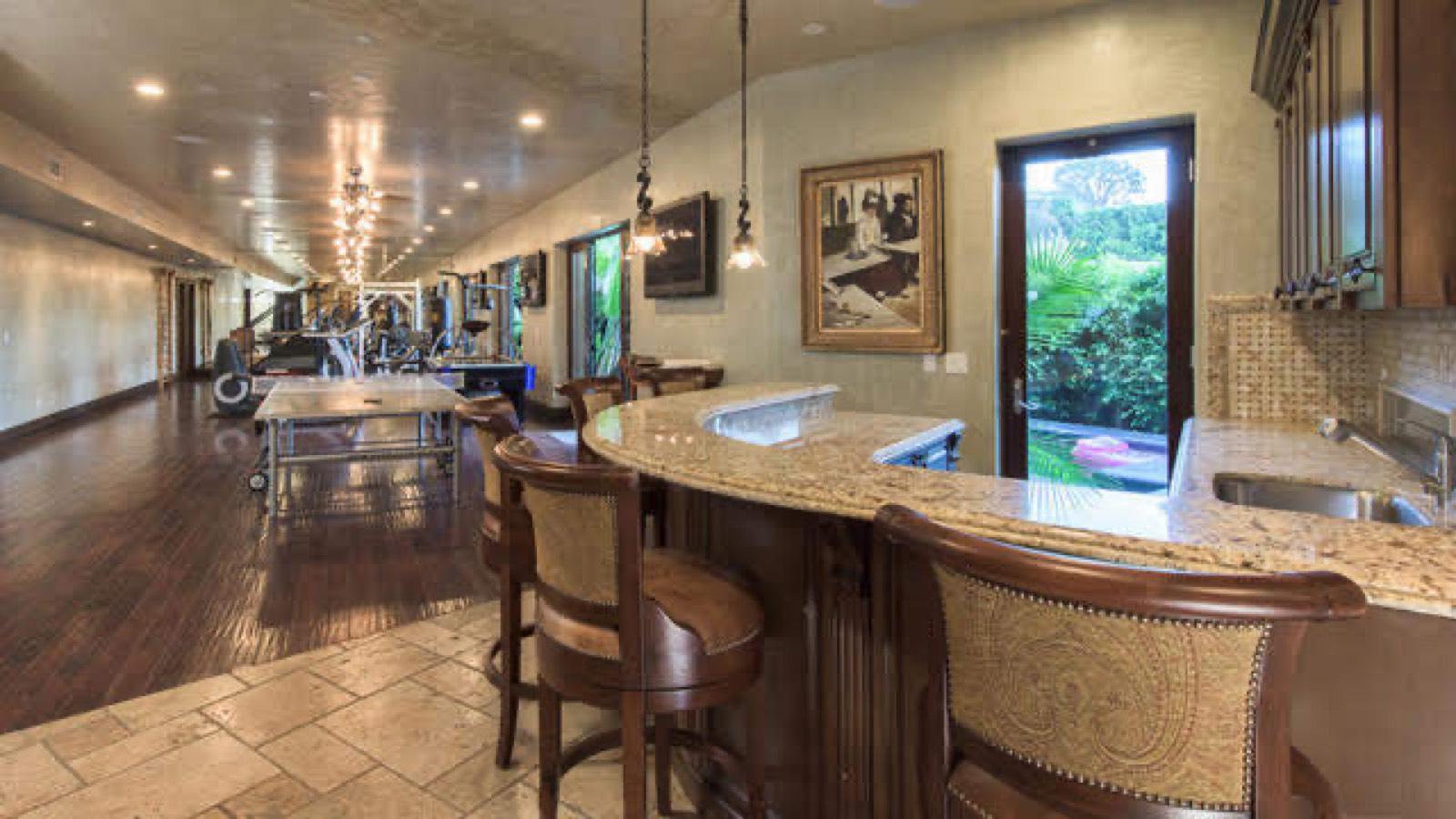Hollywood Hills House — photo 7