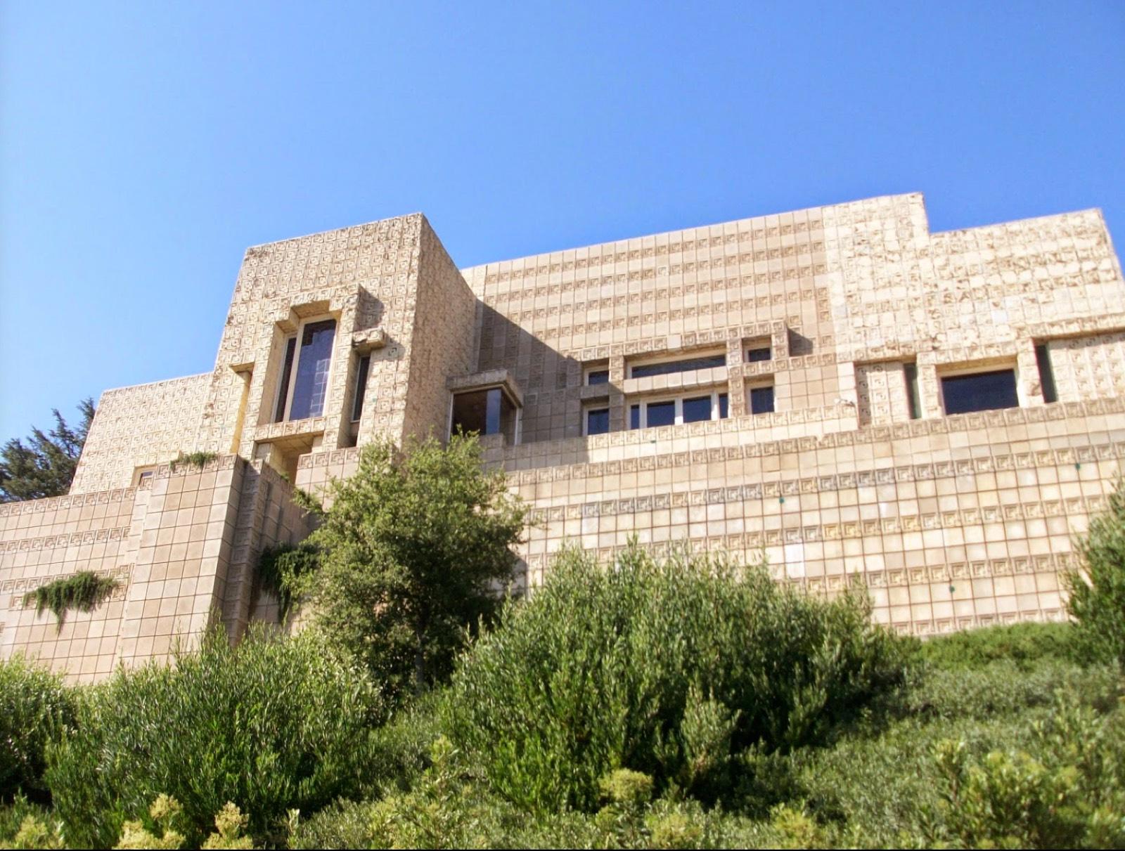 Hollywood Mansion — photo 4