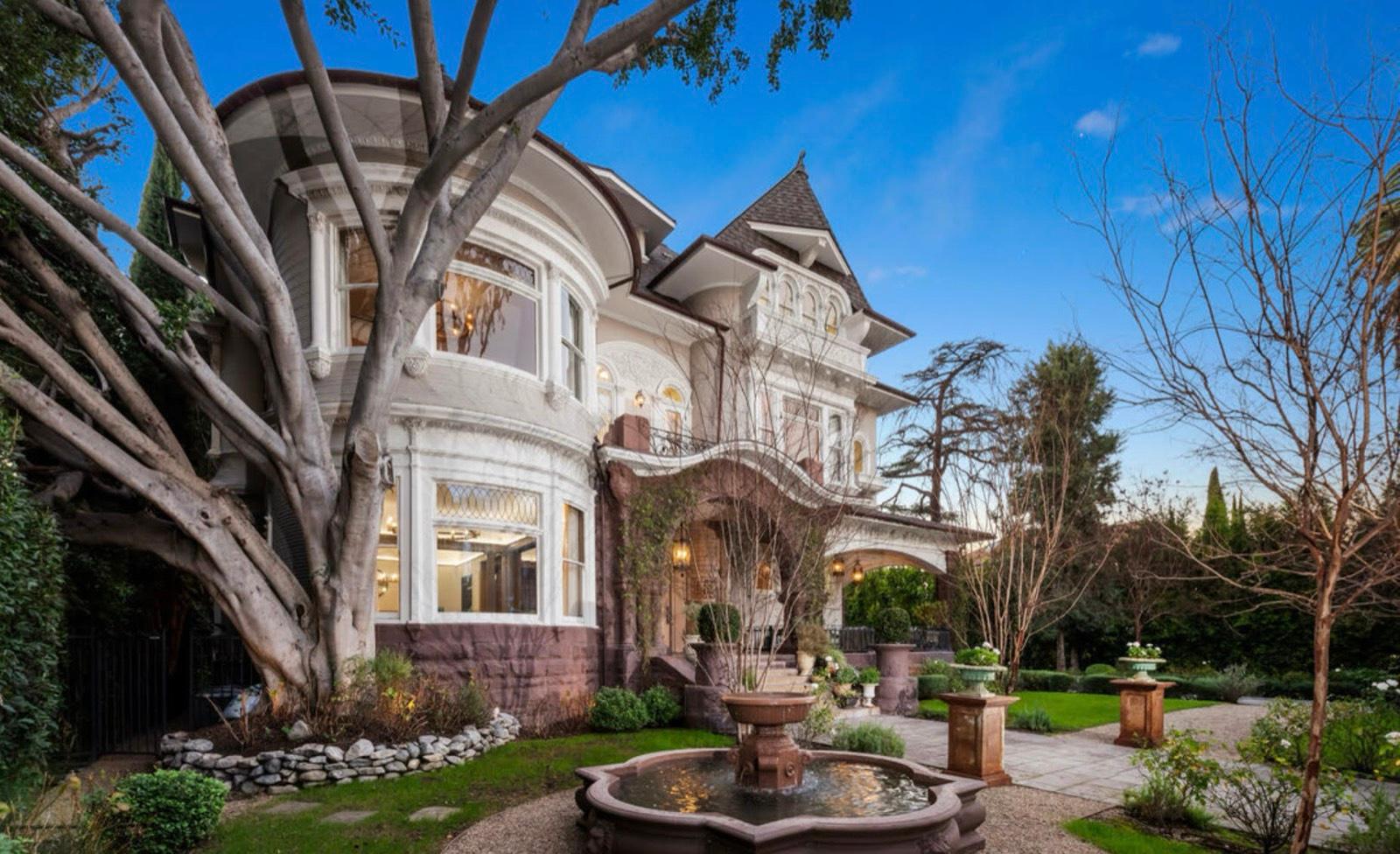 HP's Victorian Classic Mansion — photo 6