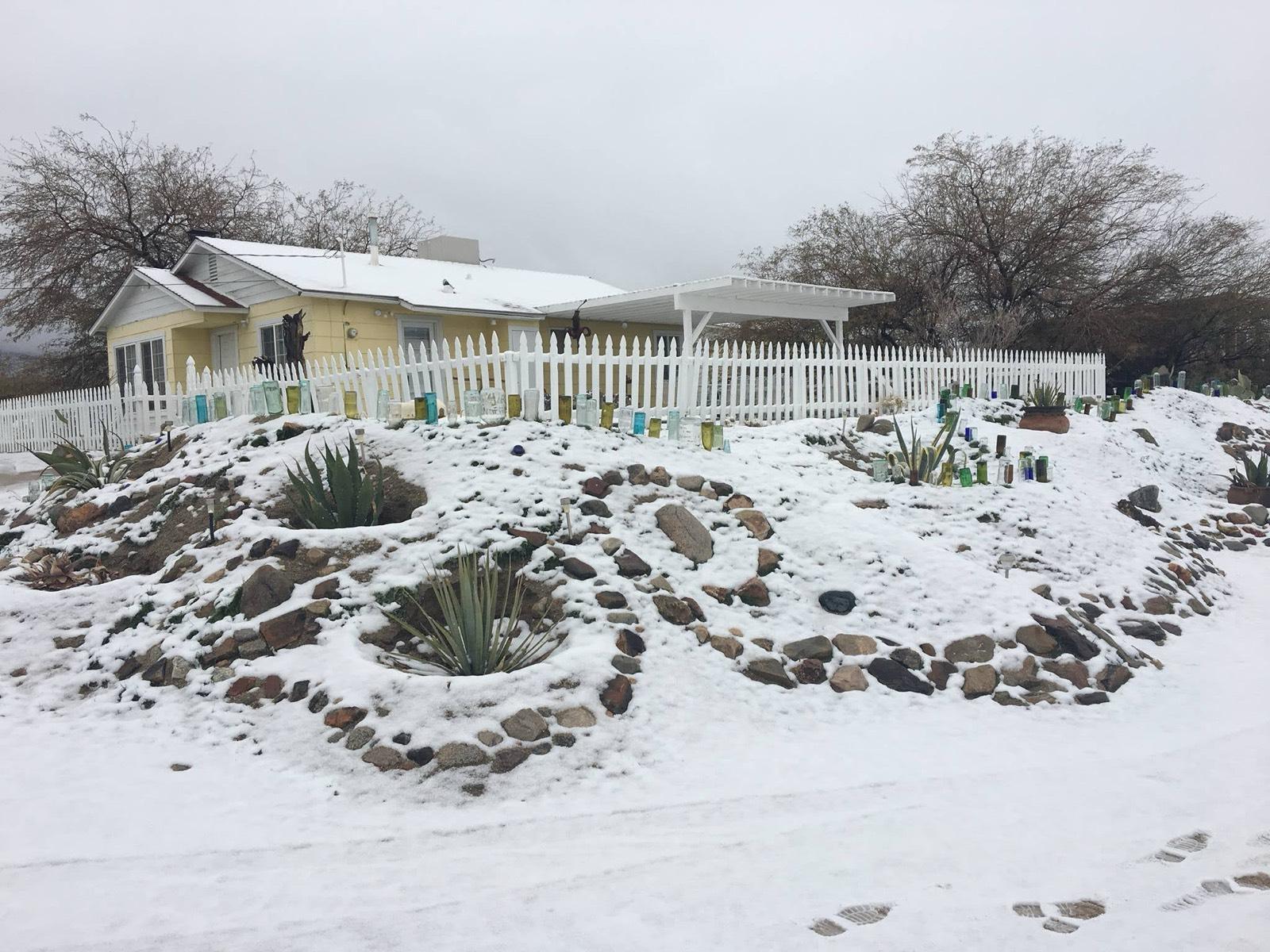 H's Adobe Desert Art Home — photo 9