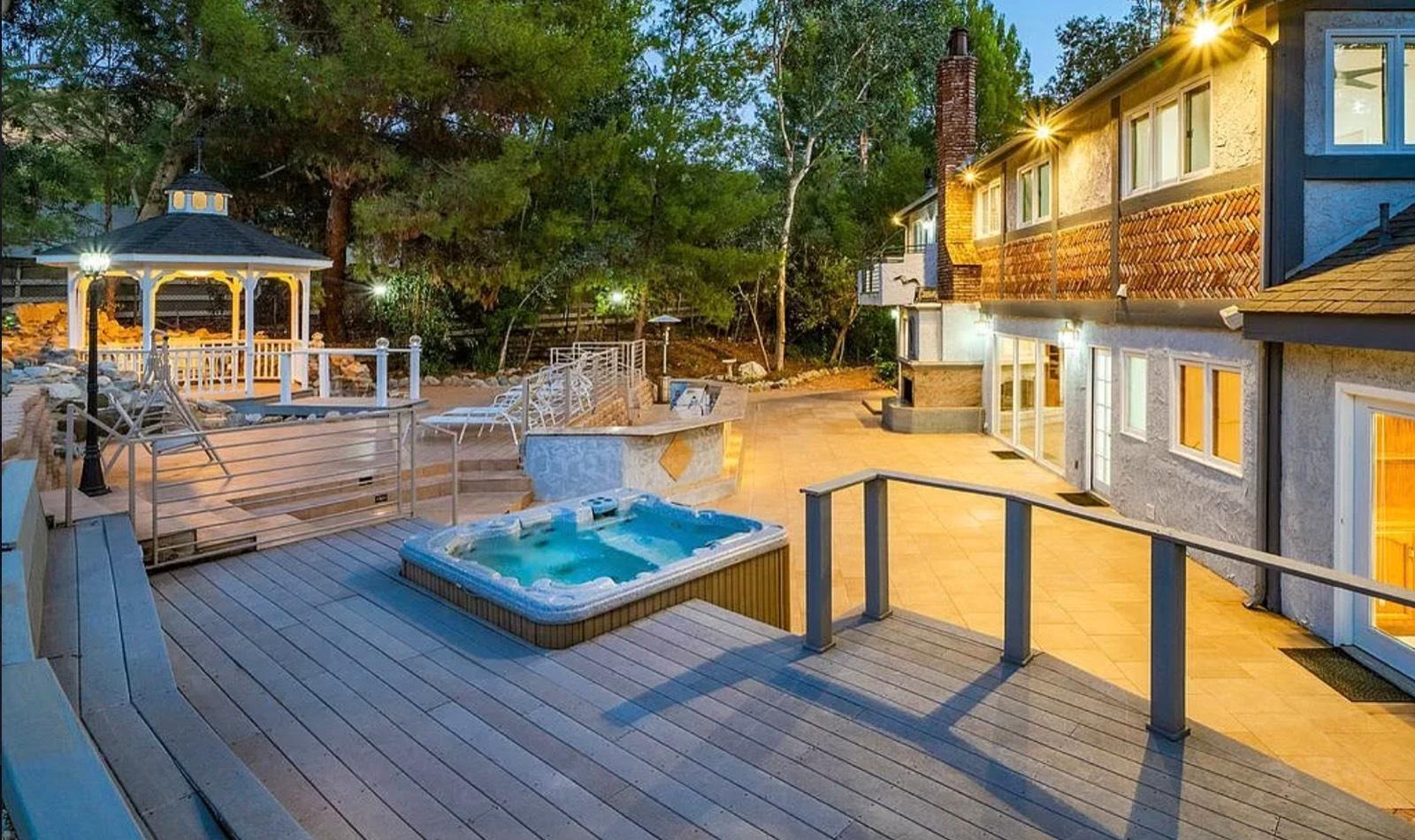 H's Calabasas Estate — photo 2