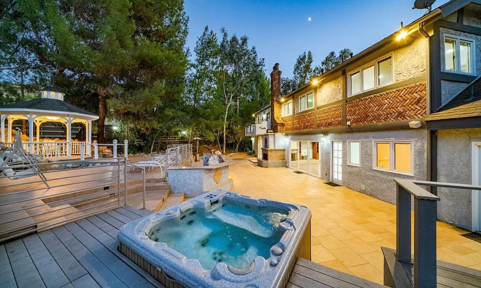 H's Calabasas Estate — photo 6