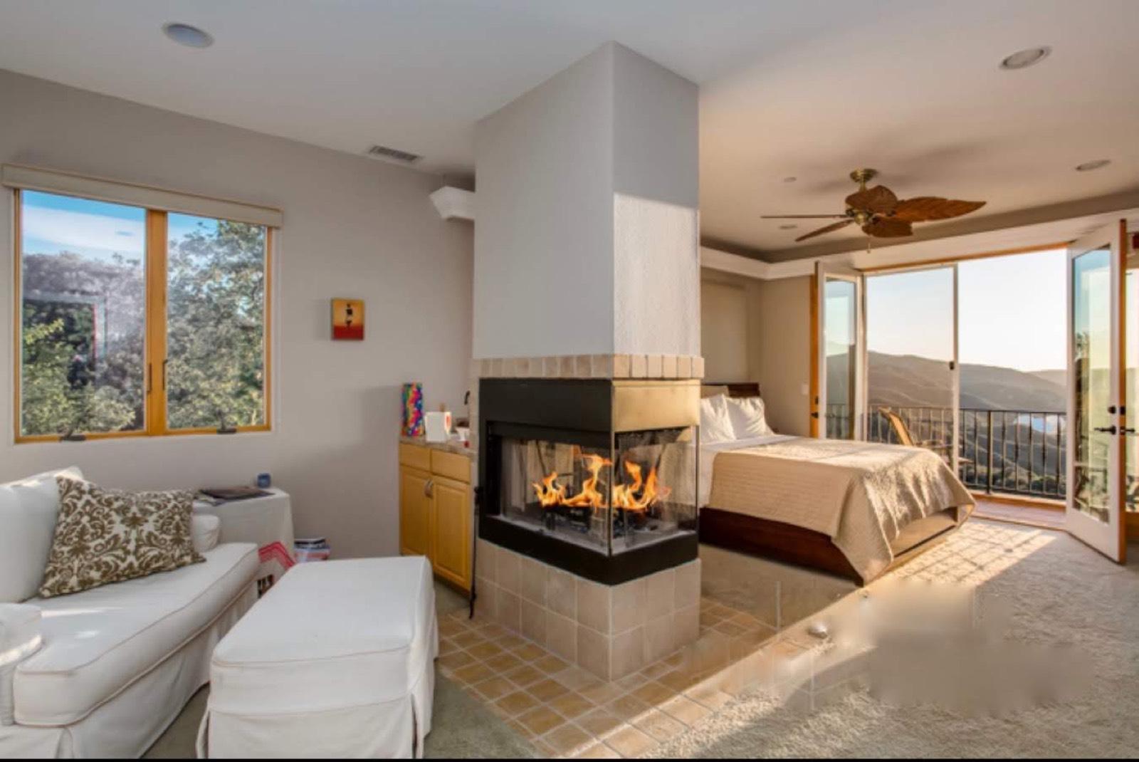 H's Malibu View House — photo 6