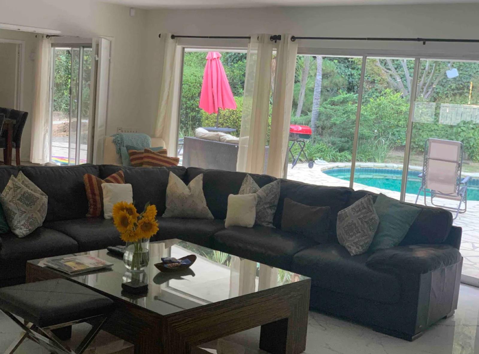 H's Midcentury Bel Air — photo 3