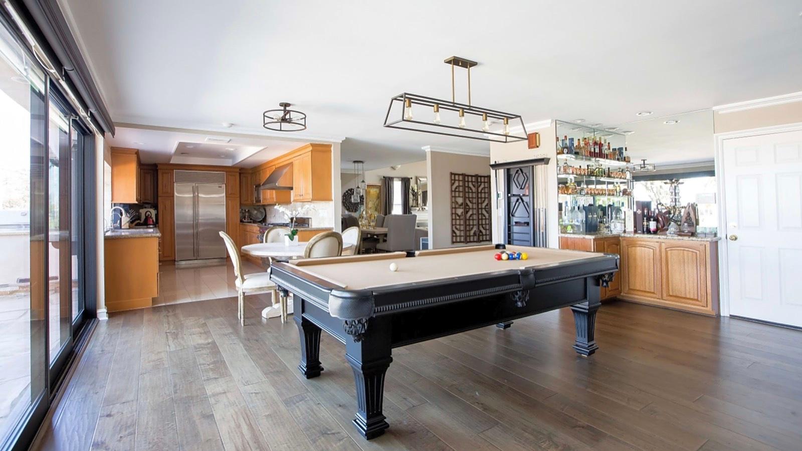 H's Traditional Valley House — photo 10