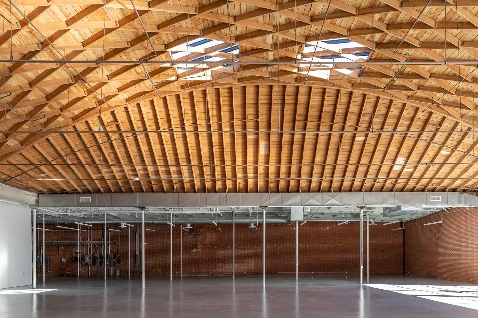H's Warehouse — photo 11
