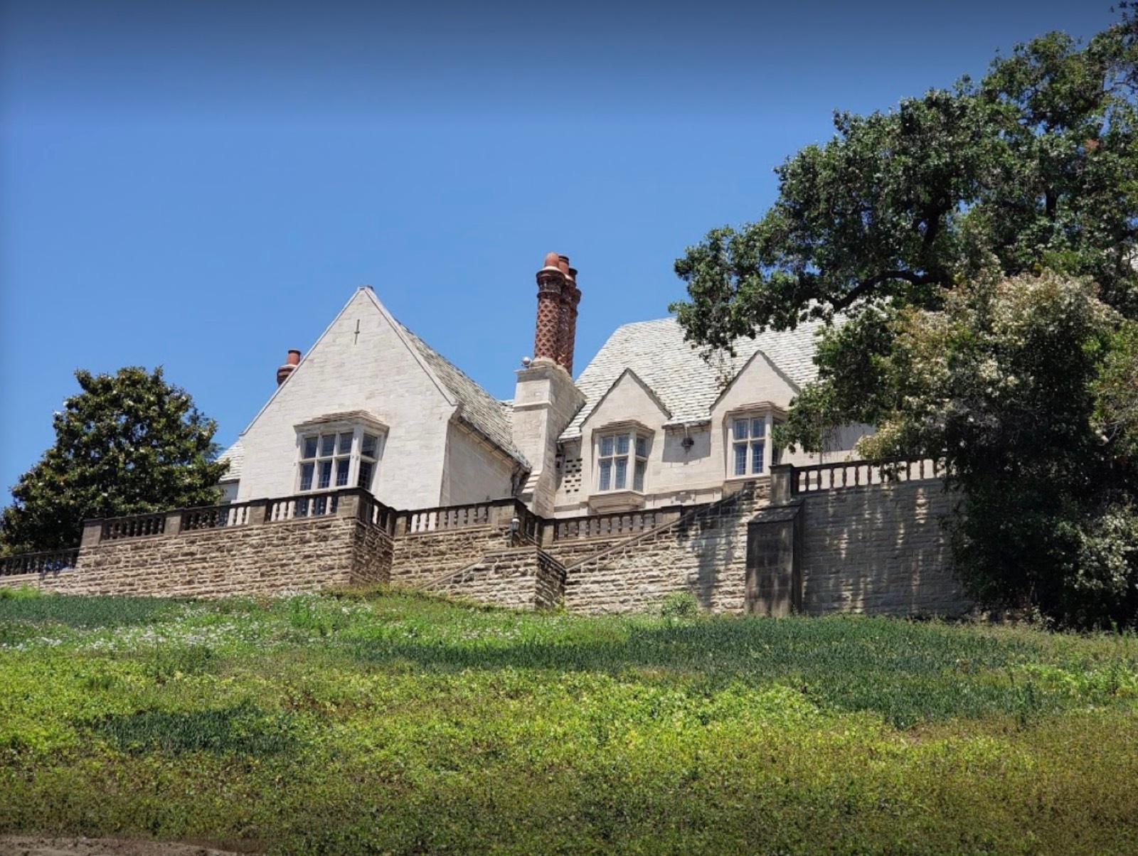Huge English Mansion Estate — photo 2
