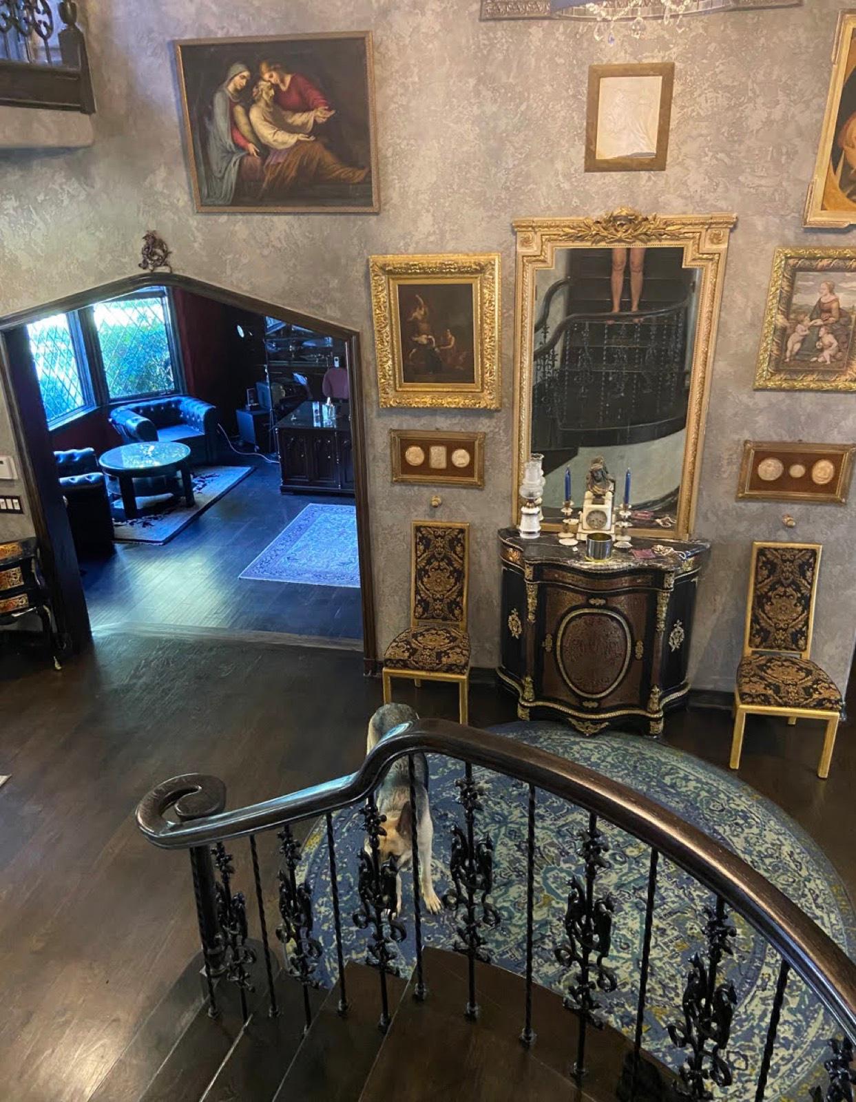 I's Mansion Tudor Estate — photo 12