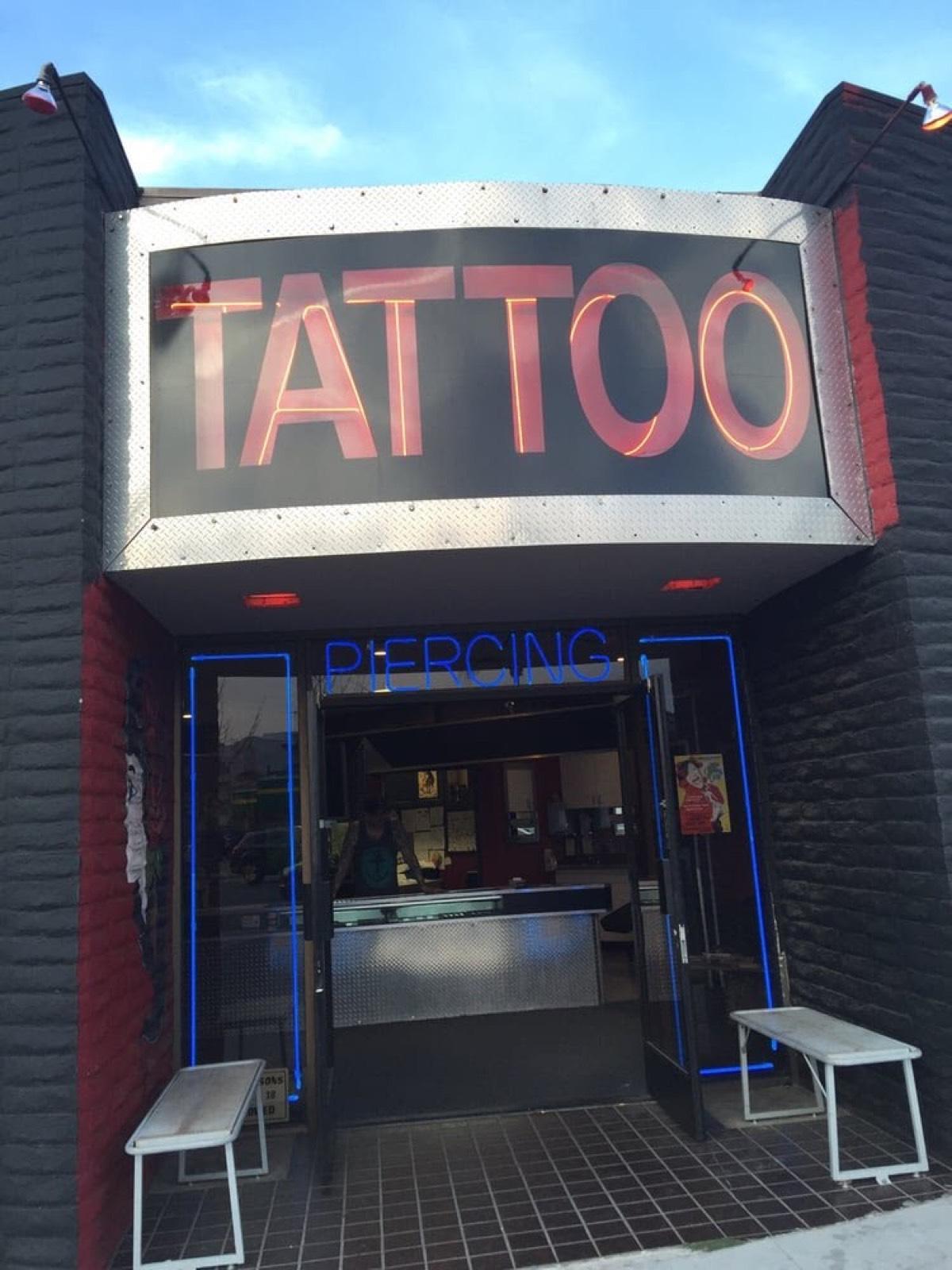 I's Tattoo — photo 4