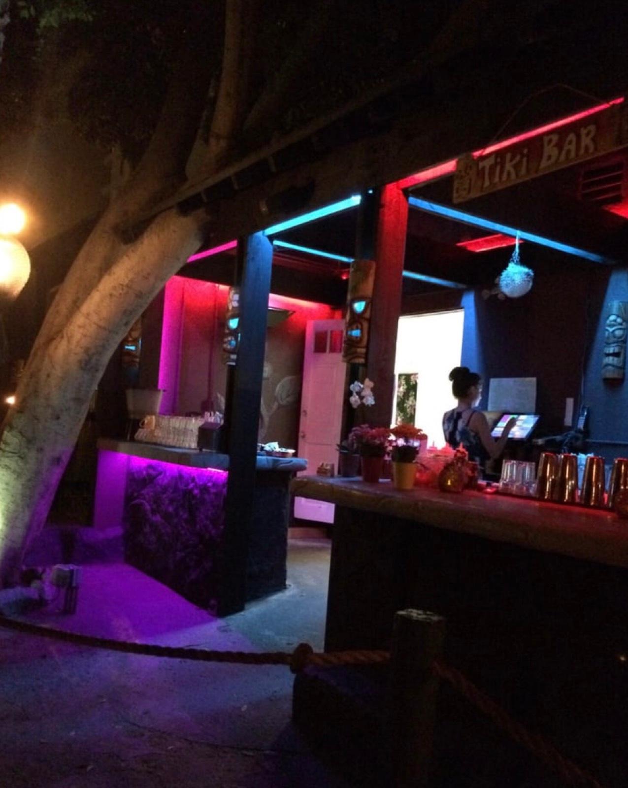 I's tiki bar — photo 12