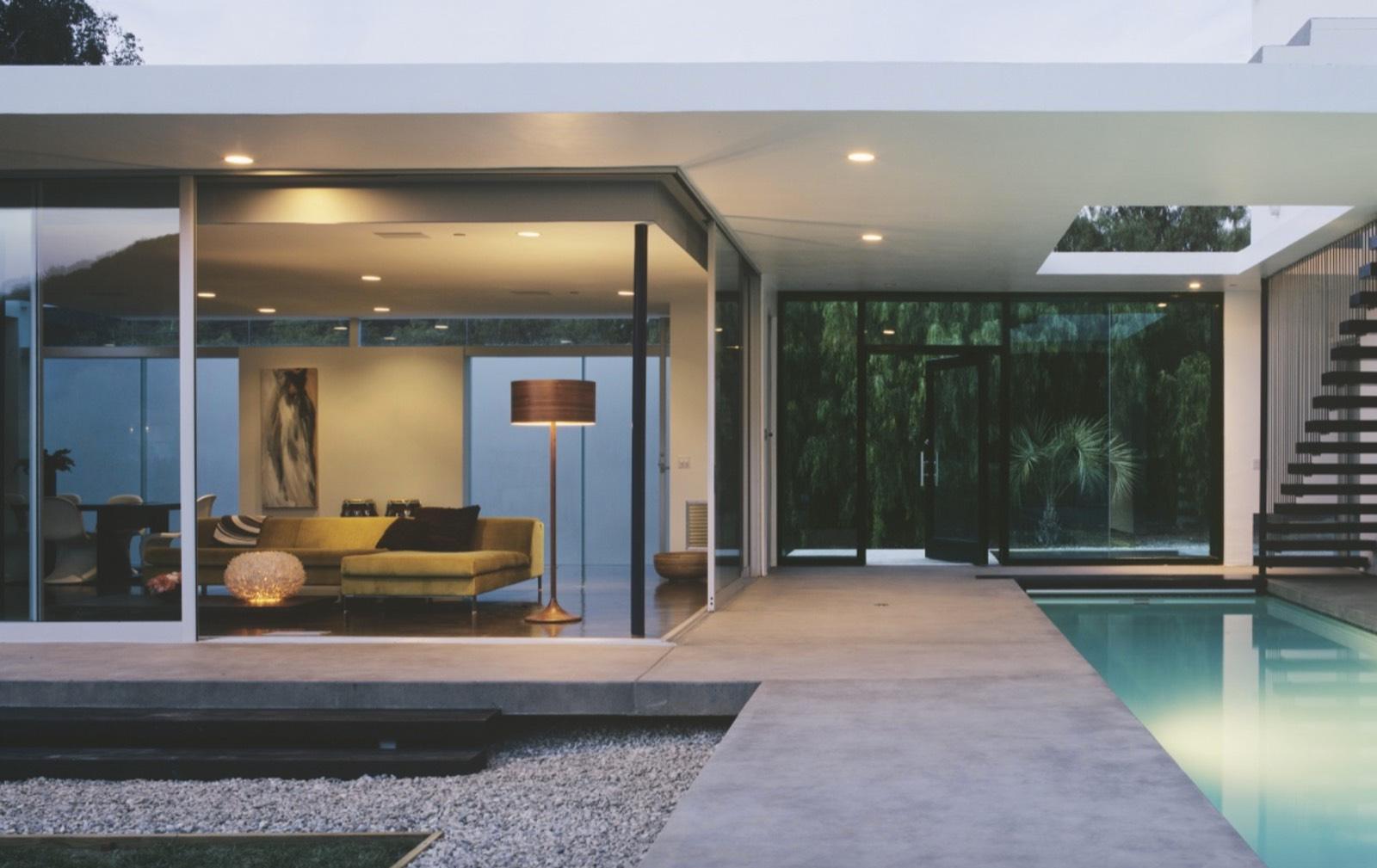 J's Modern Box Home — photo 8