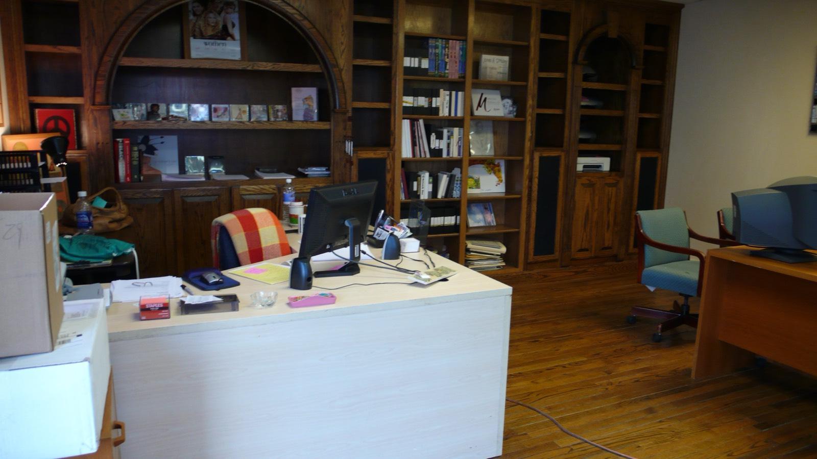 Jana's Office — photo 11
