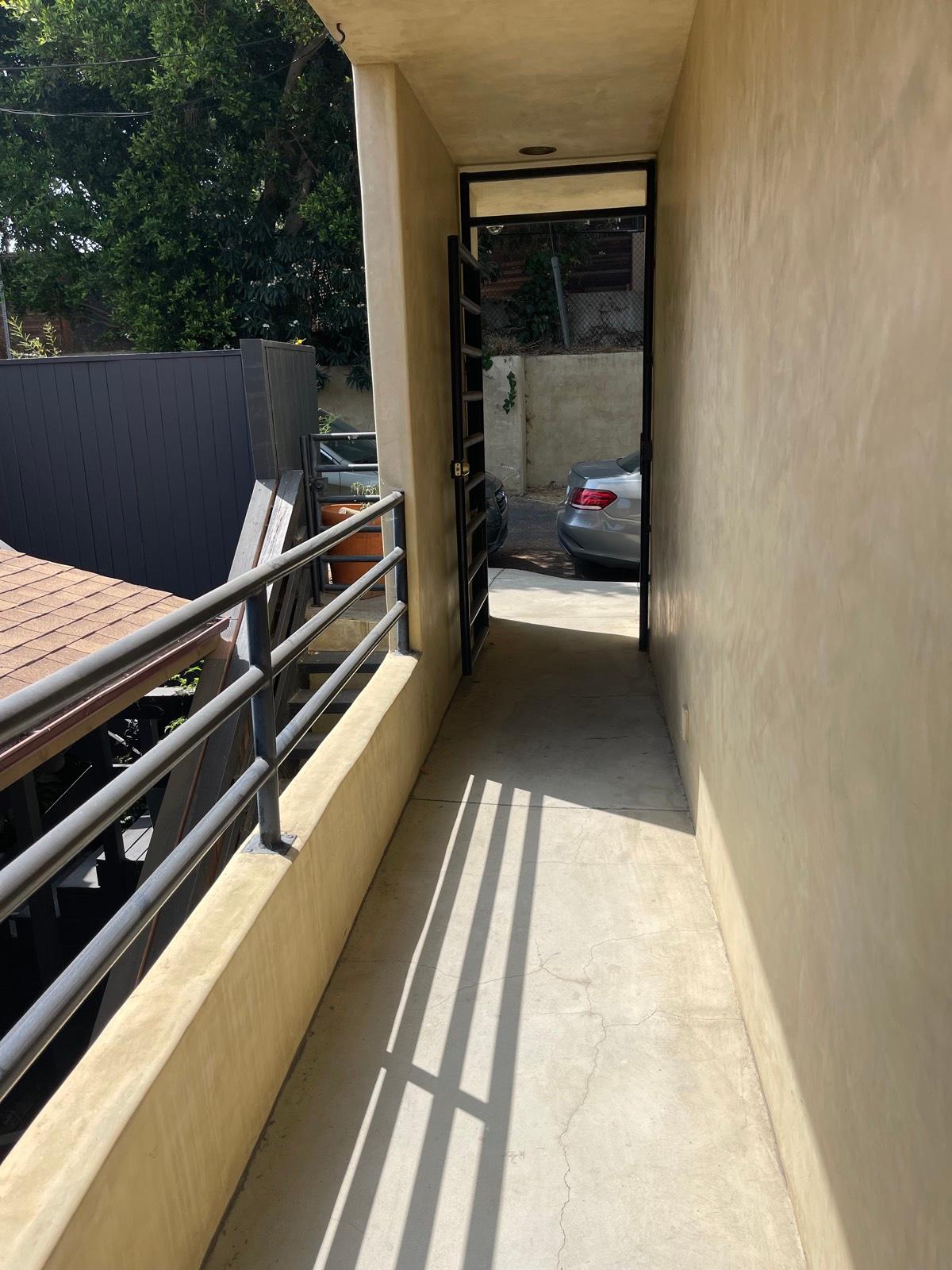 Jas 4 story hollywood h mod abode — photo 4