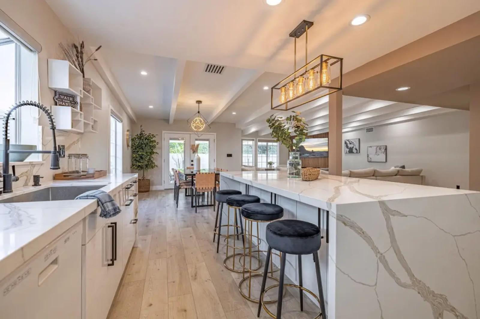 Ja’s Entertainer Debby Home — photo 4