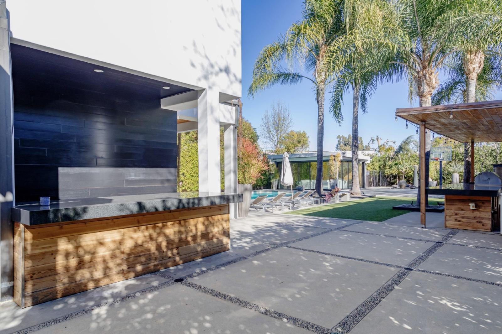 Jason’s encino modern — photo 11