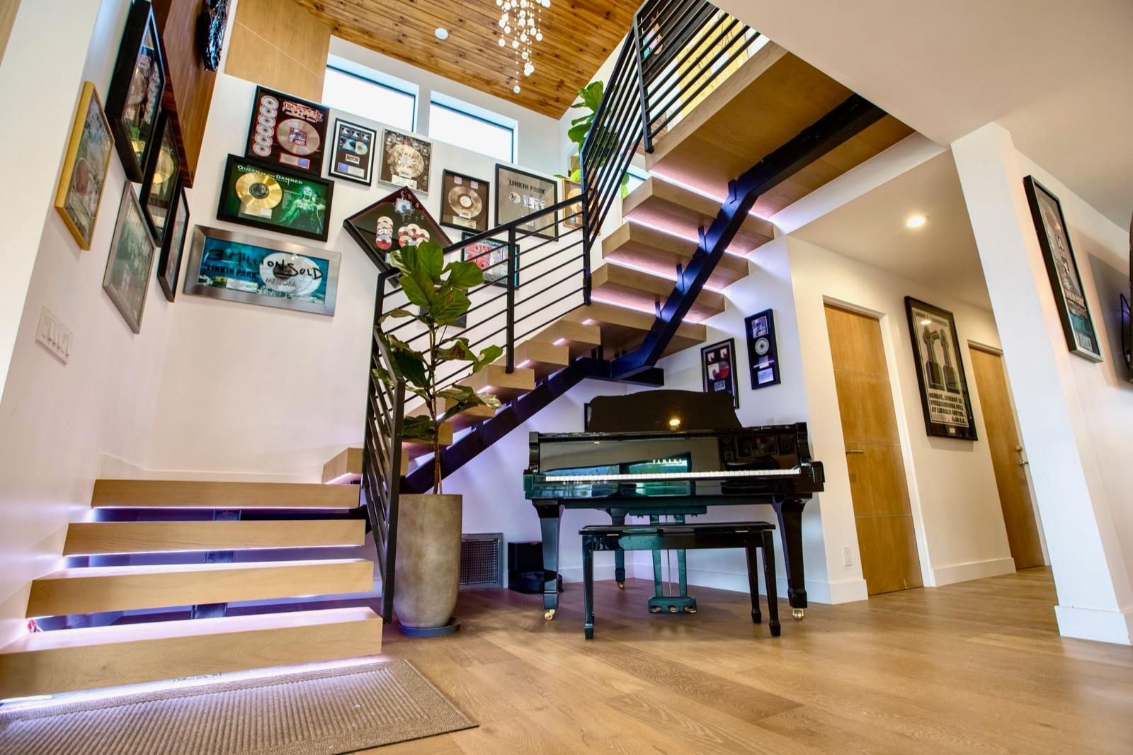 Jb cool slick house — photo 5
