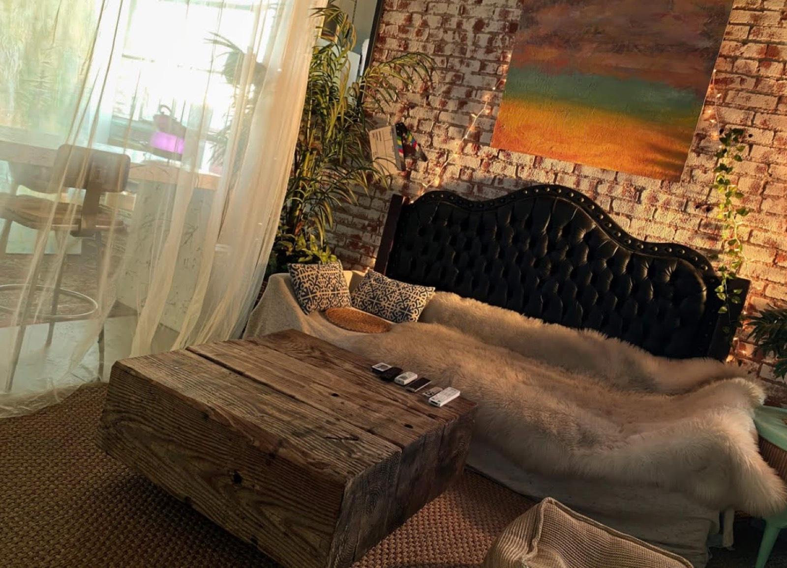 JD's Wild Time loft — photo 12