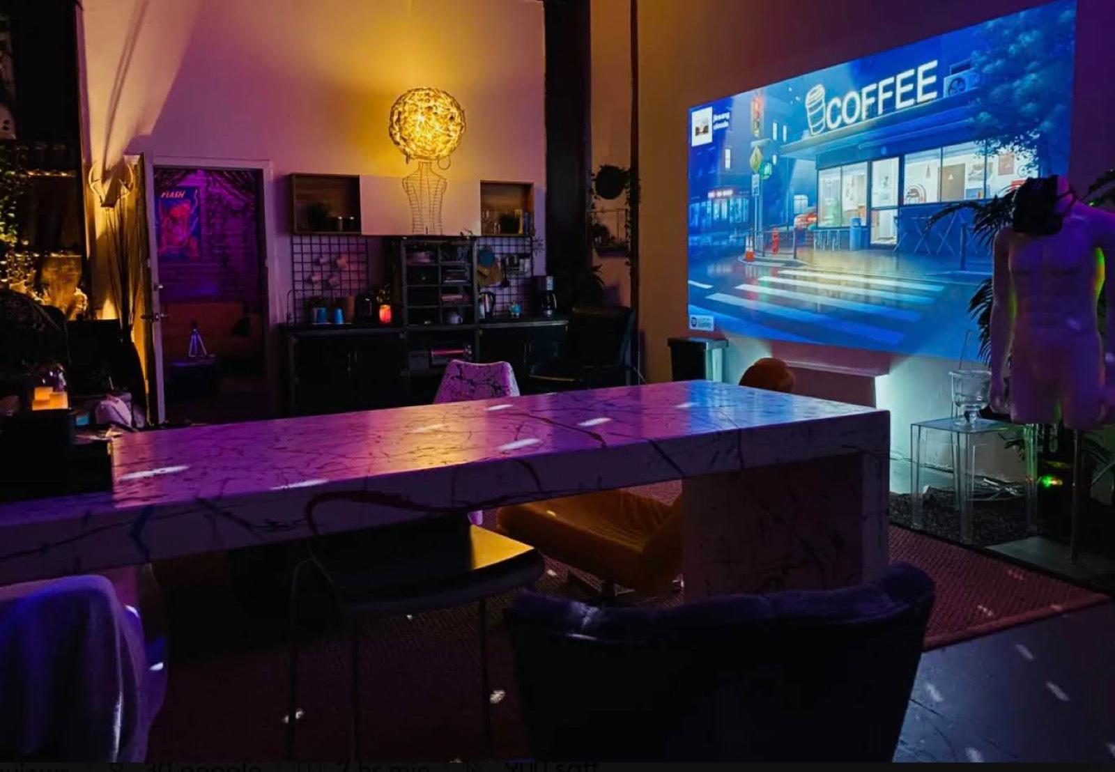 JD's Wild Time loft — photo 6