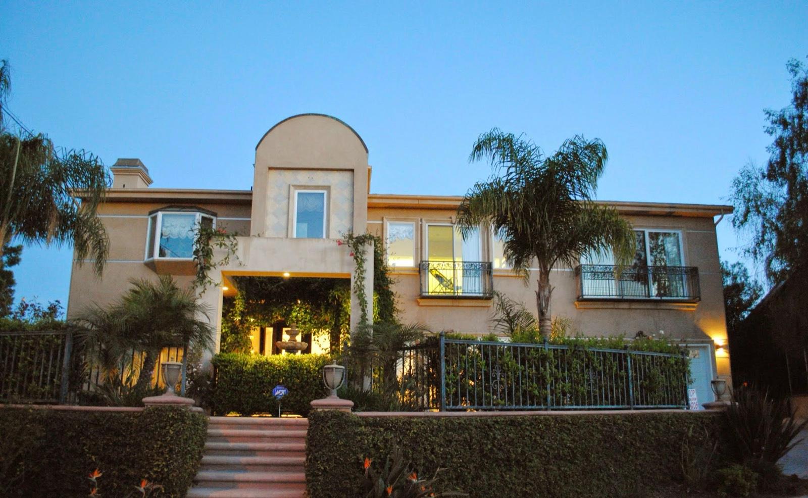 JE S Mediterranean View Home — photo 2