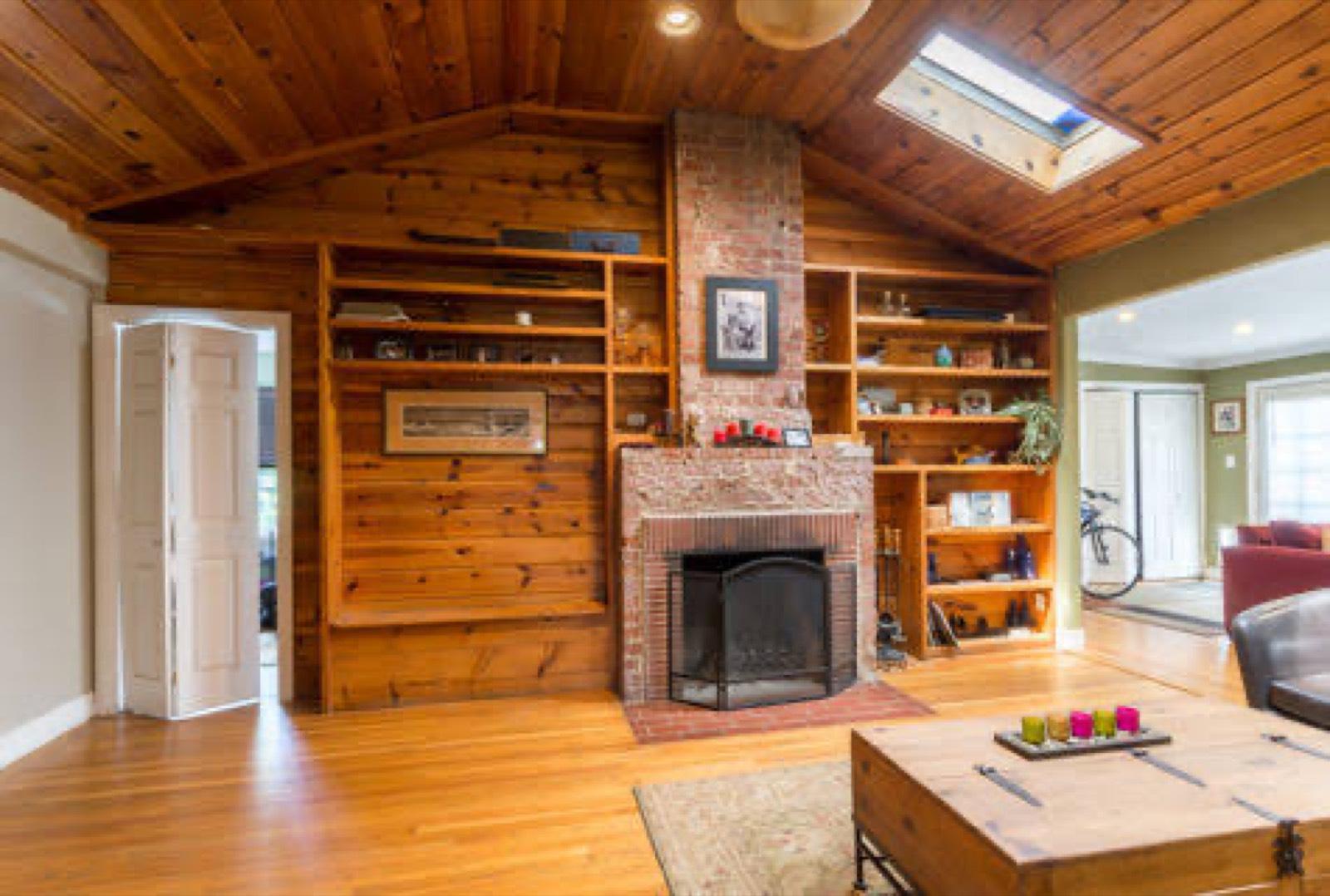 Jeff’s Wooden house — photo 3