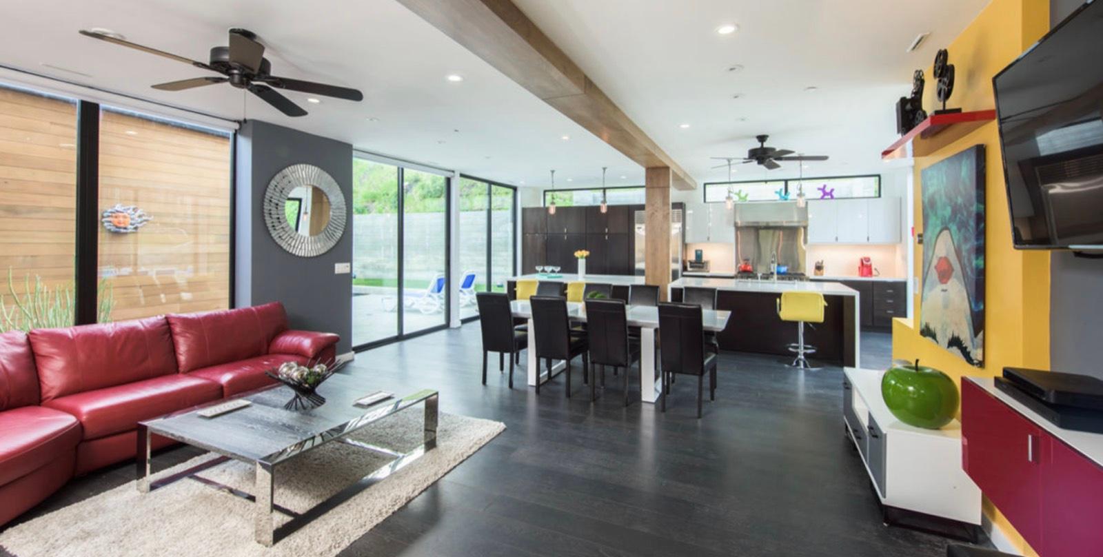 Jen's Dream House — photo 1