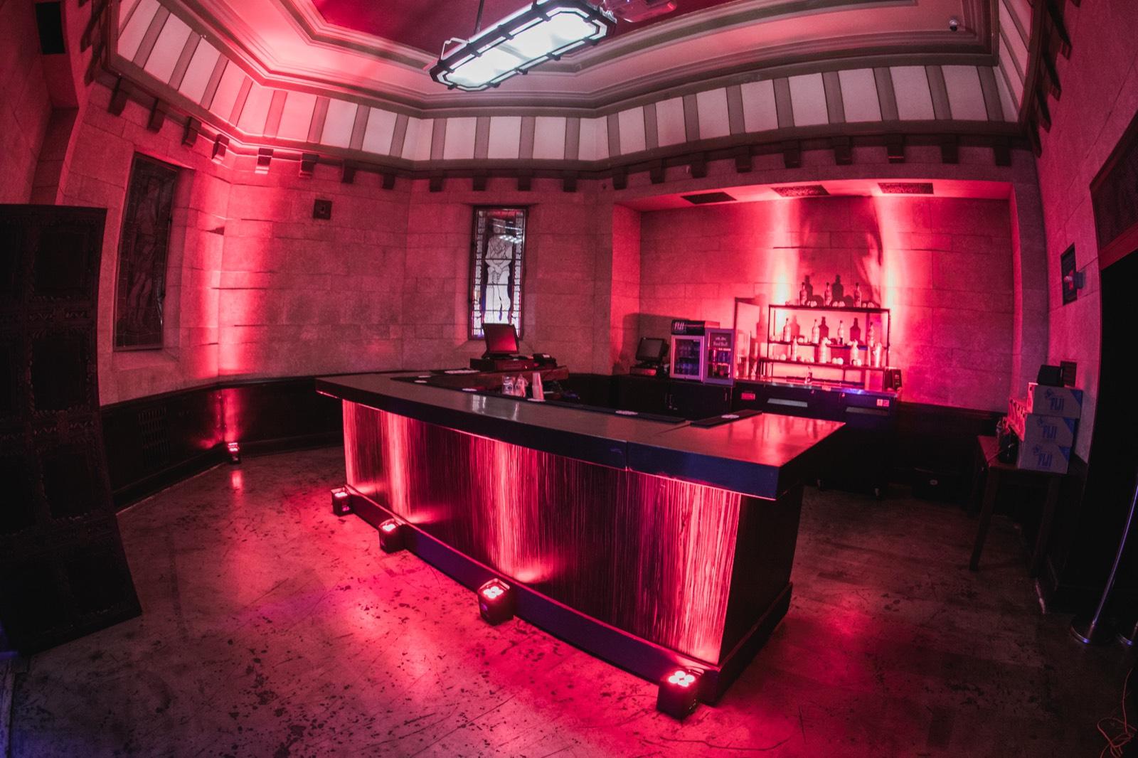 JE's Nightclub — photo 12